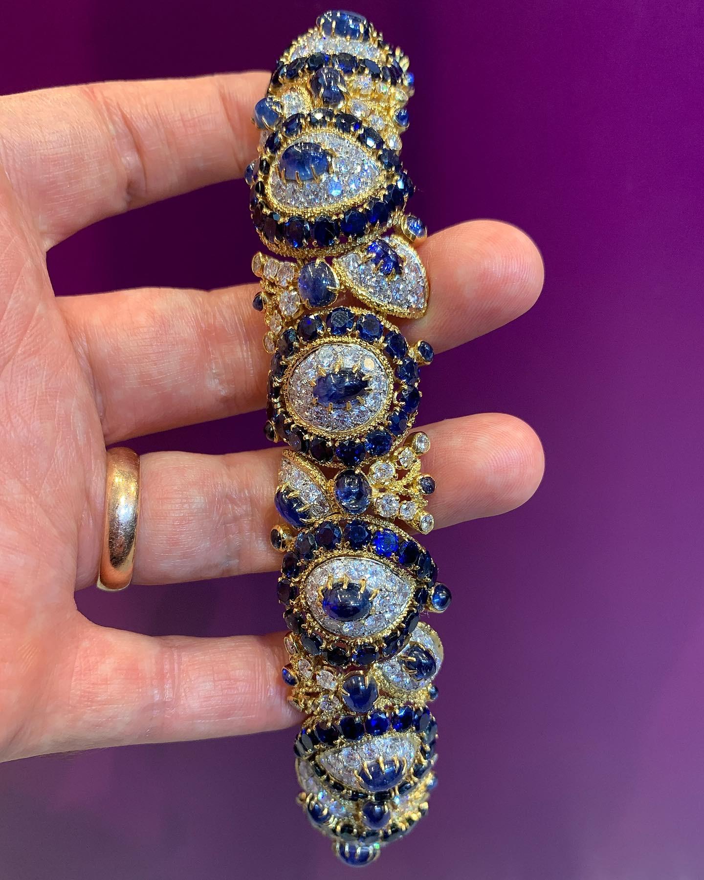 Sapphire Bracelet by Van Cleef and Arpels 11