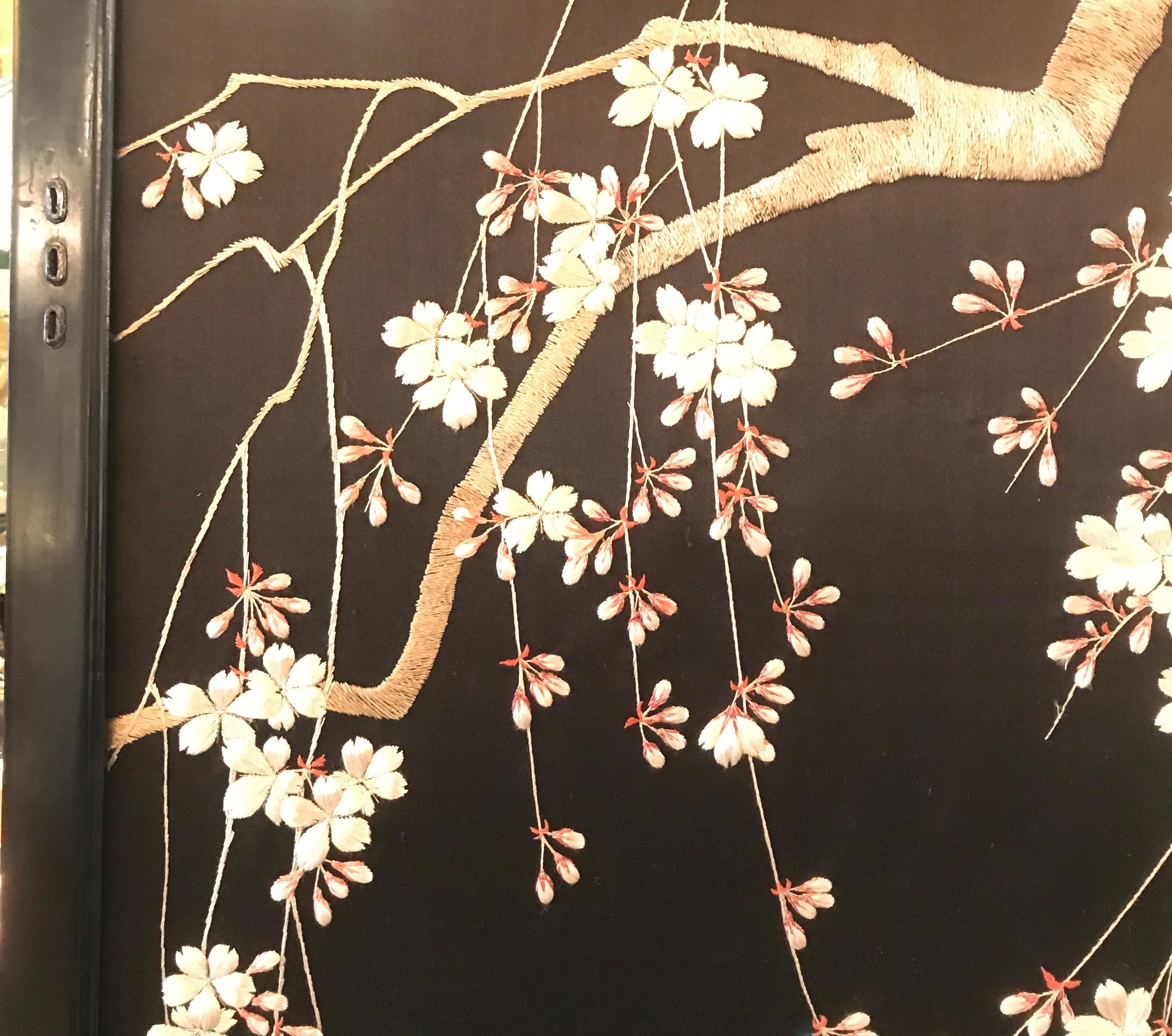 Magnificent Set of 4 Antique Japanese Silk Needlework Framed Panels, circa 1890 5