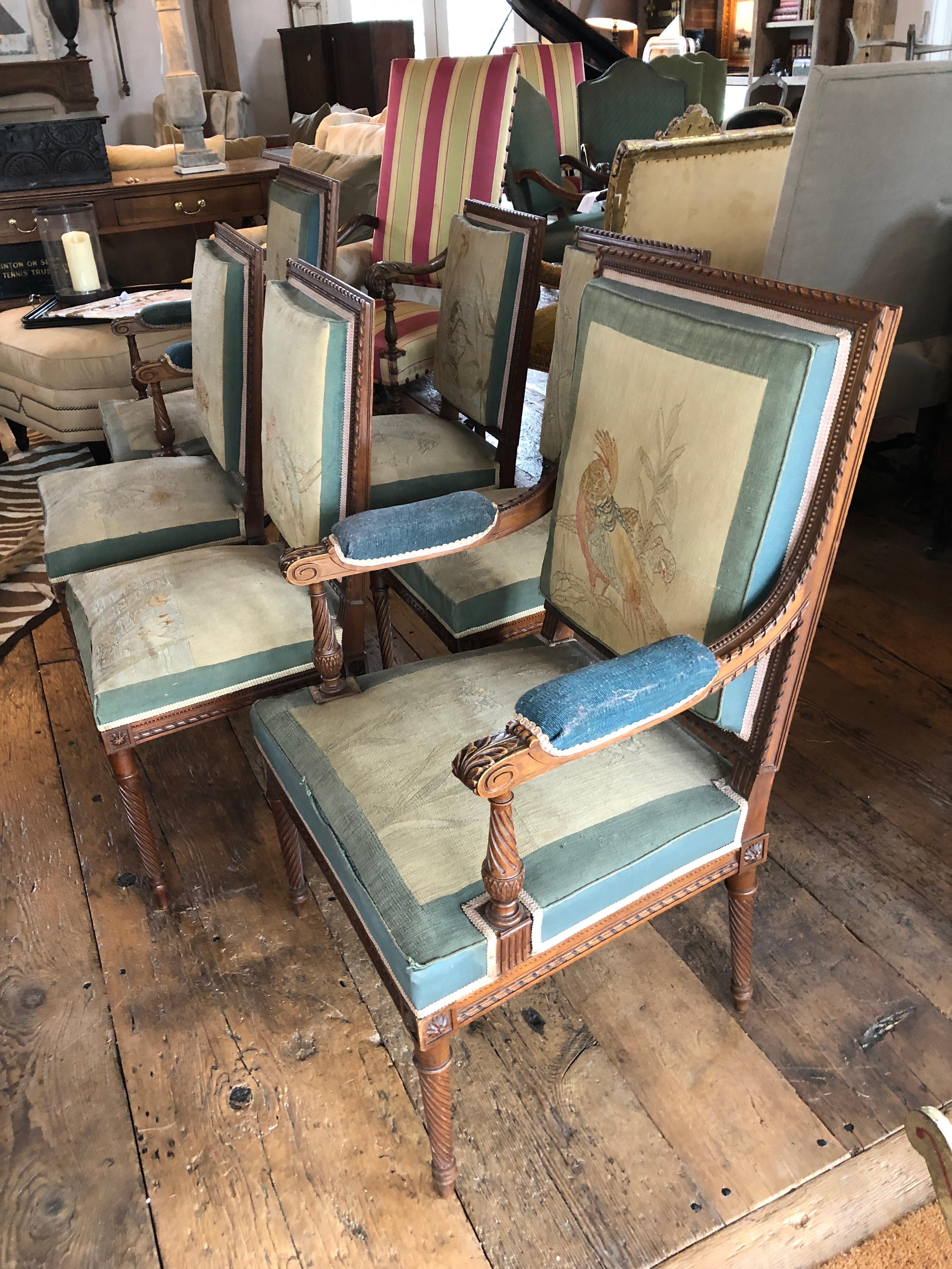 Magnificent Set of French Antique Louis XVI Aubusson Tapestry Dining Chairs In Good Condition In Hopewell, NJ