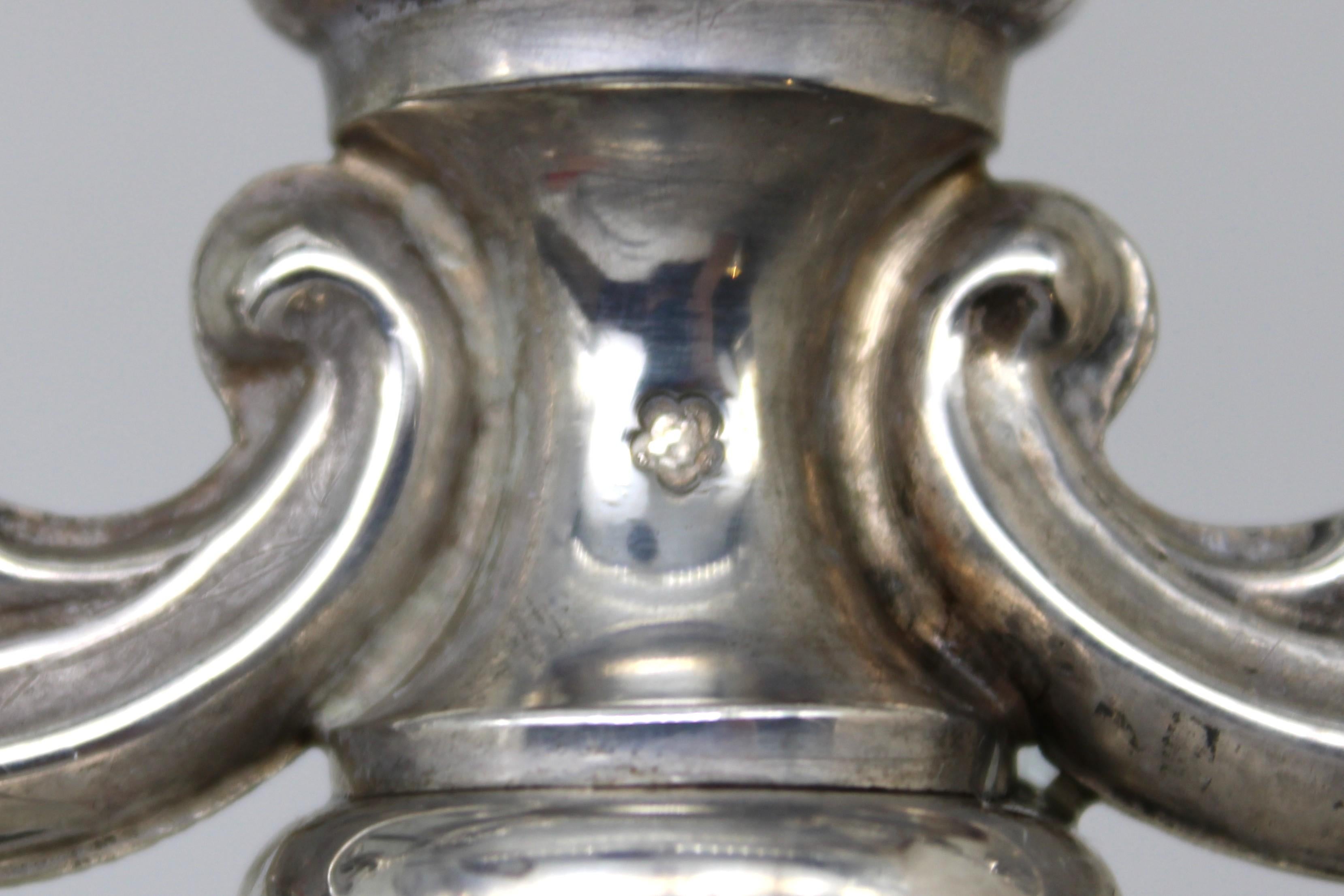 Prächtige silberne Chanukka-Lampe Menora, Österreich, um 1880. Judaica im Angebot 6