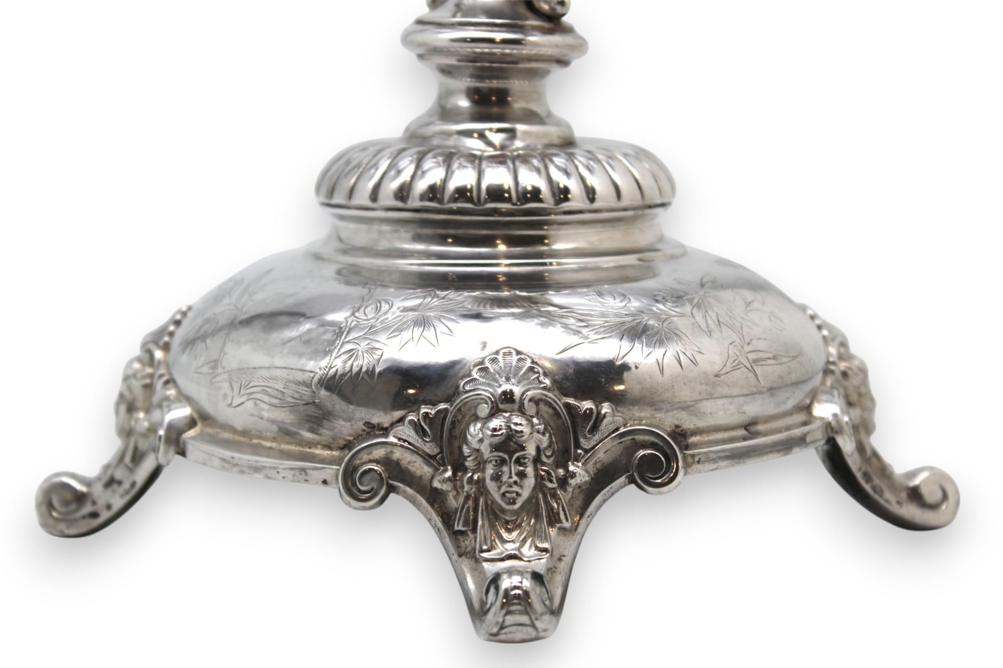 Prächtige silberne Chanukka-Lampe Menora, Österreich, um 1880. Judaica im Angebot 3