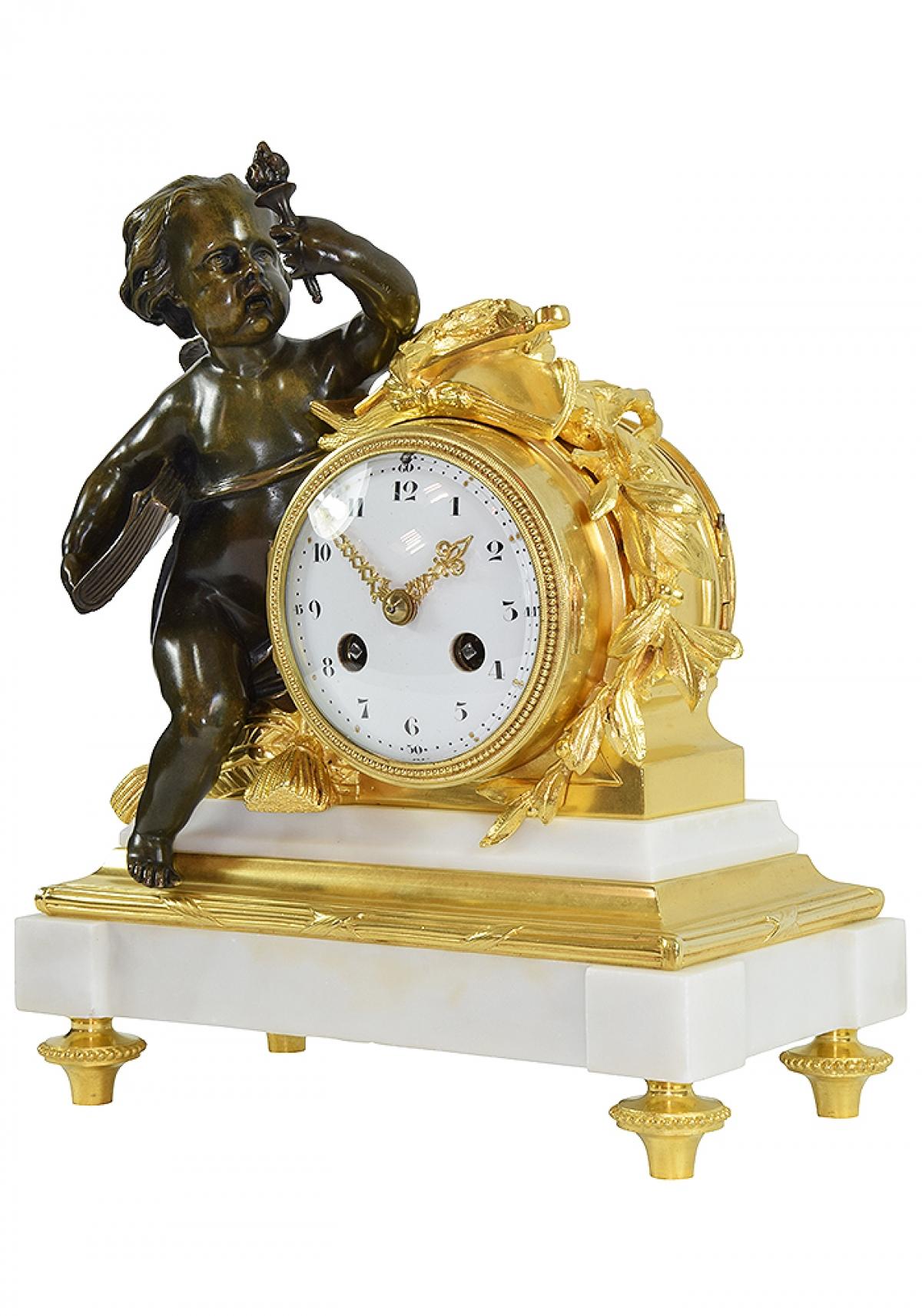 Magnificent small Napoleon III period clock in the Louis XVI style
Materials : Gilt bronze and marble
Measures: Height : 26cm / Width : 21cm / Depth : 12cm
Works perfectly.