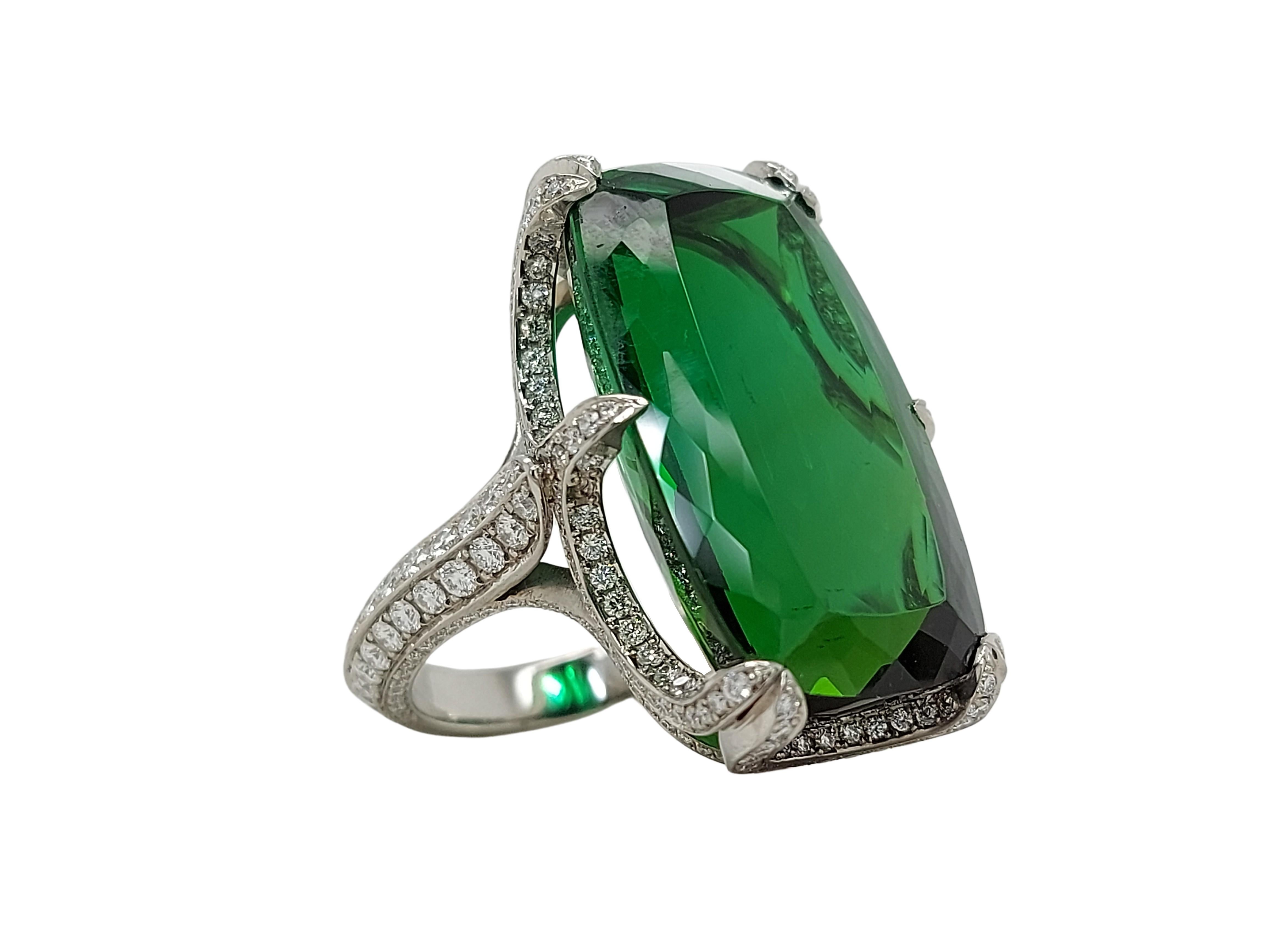  Exceptional Magnificent Solid Platinum Ring With 45.6 Carat Natural Tourmaline & Diamonds

This one of a kind unique handcrafted ring has been made in our atelier in Antwerp Diamond City.

Tourmaline: 45.6 ct Vivid Green

Diamonds: Brilliant cut
