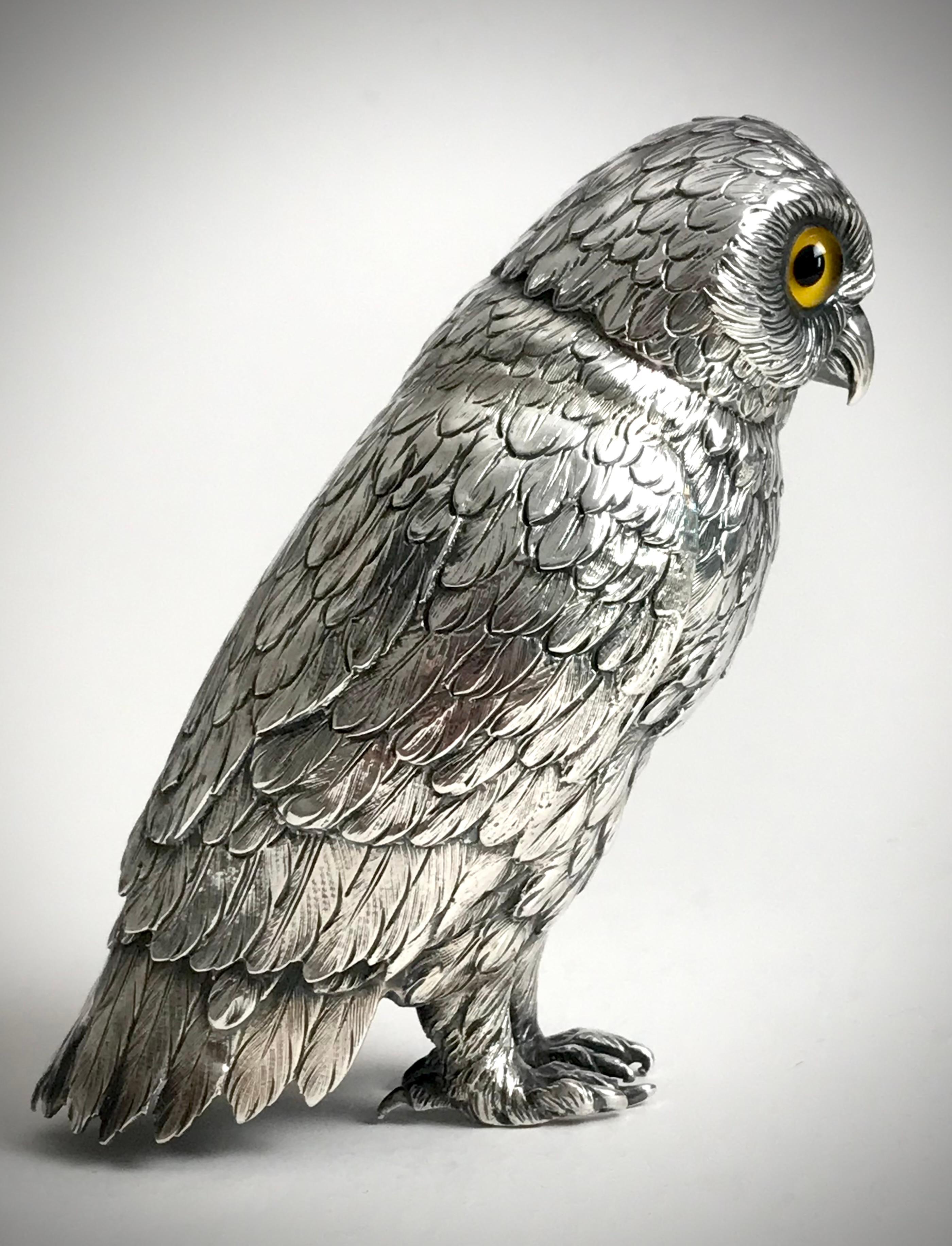 Hand-Crafted Magnificent Solid Silver Sterling Large Table Owl 597 Grams 17cm C1910 Novelty