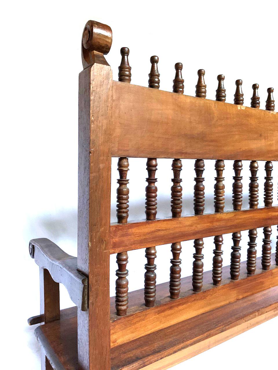 Peruvian Magnificent Spanish Colonial Revival bench Circa 1930 - Escaño For Sale
