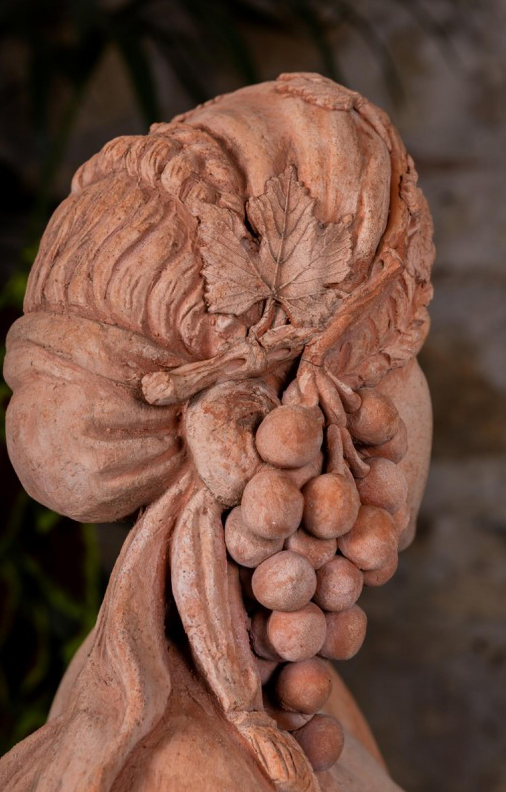 MAGNÍFICA ESTATUA 