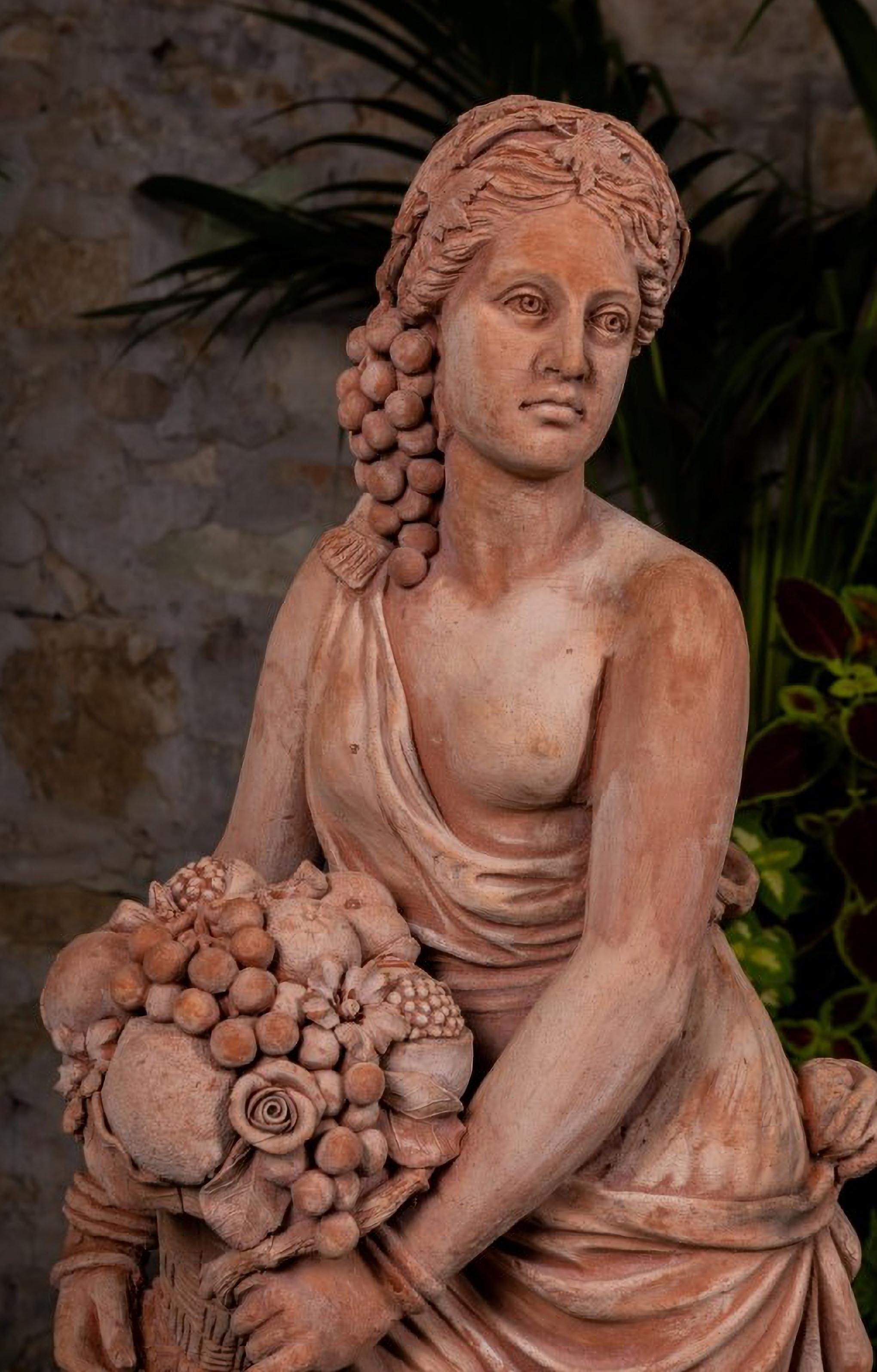 MAGNÍFICA ESTATUA 