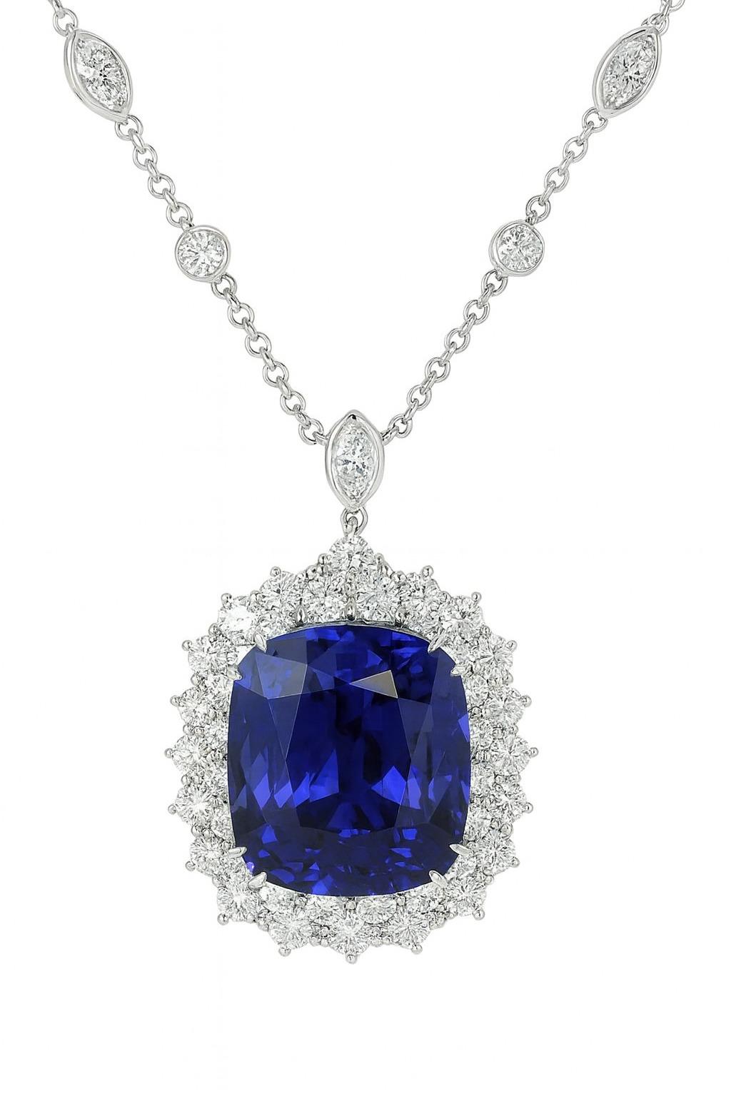 Prächtige Tiffany & Co. 22 Karat natürliche blaue Saphir und Diamant Halskette (Kissenschliff) im Angebot