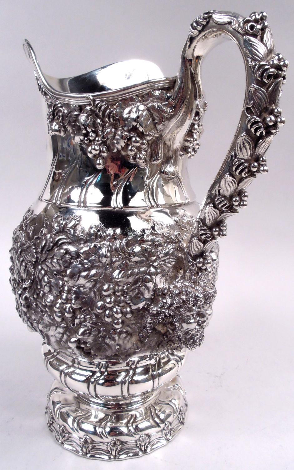 Magnifique cruche à vin en argent sterling de style victorien classique de Tiffany Bon état à New York, NY