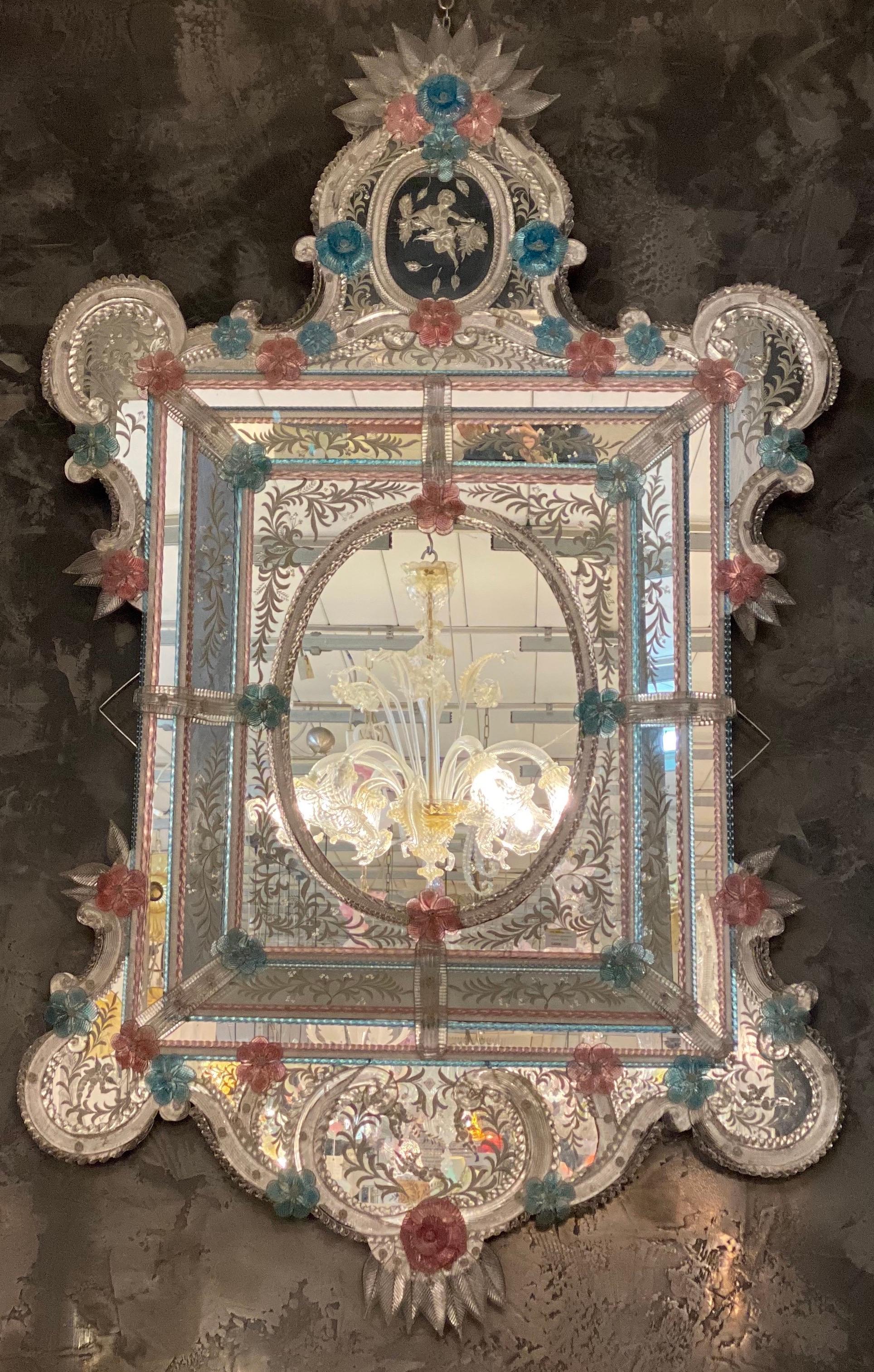 Magnificent Venetian Murano Glass Mirror In Excellent Condition For Sale In Rome, IT