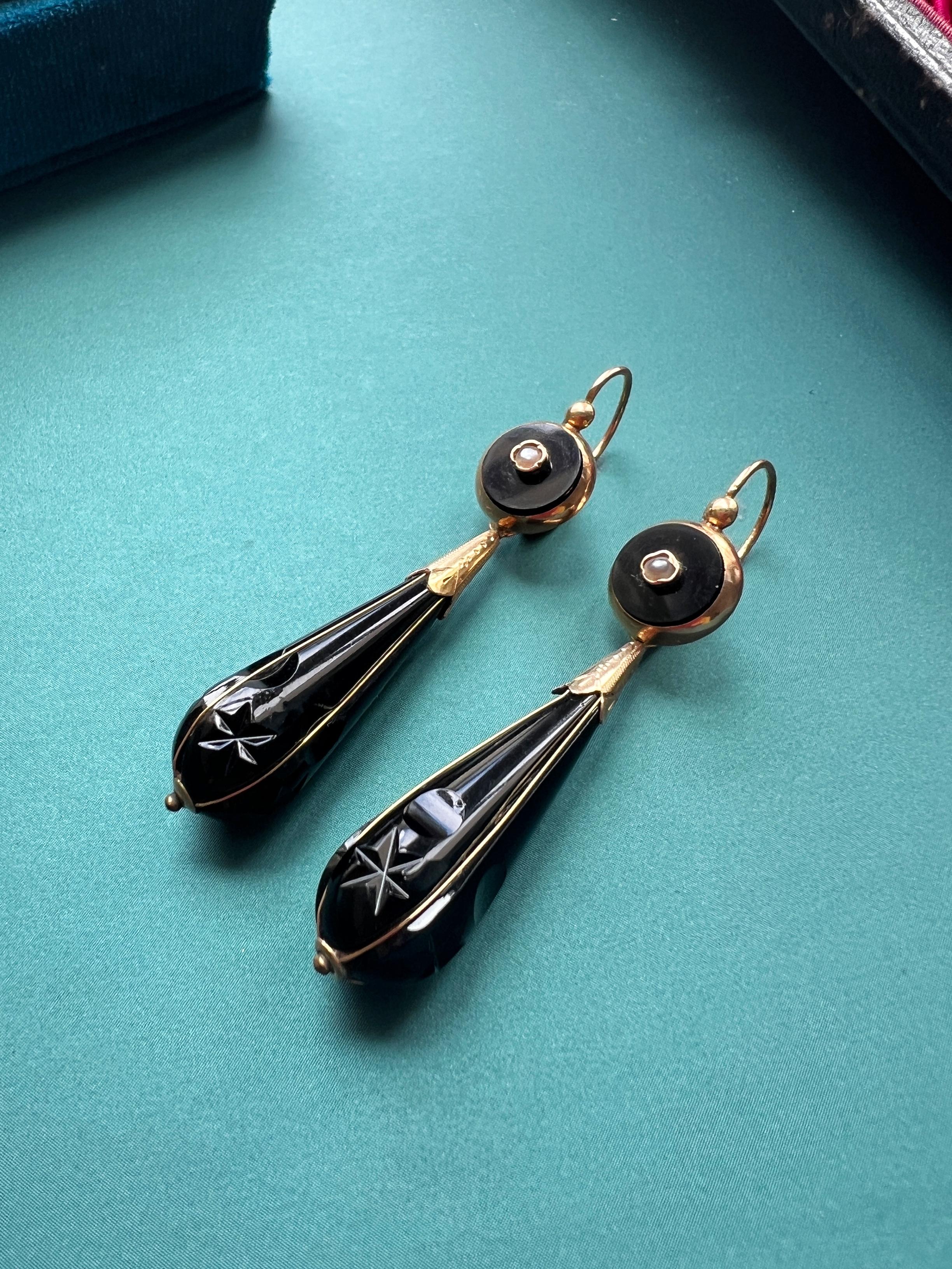 Magnificent Victorian Era Day and Night 18K Gold Onyx Drop Earrings 3