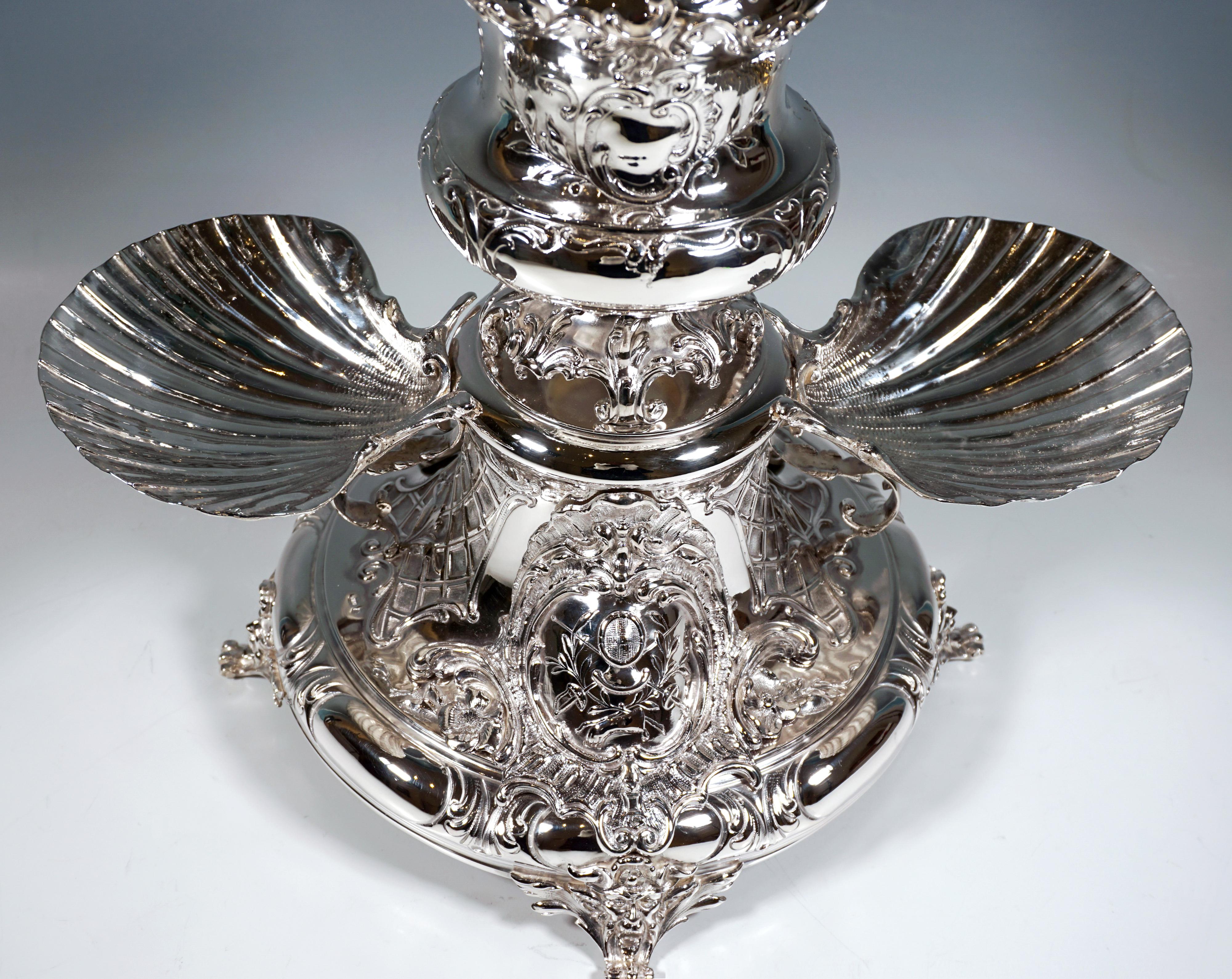 Magnífico soporte vienés Art Nouveau para caviar de plata, de Würbel & Czokally, 1900 principios del siglo XX en venta