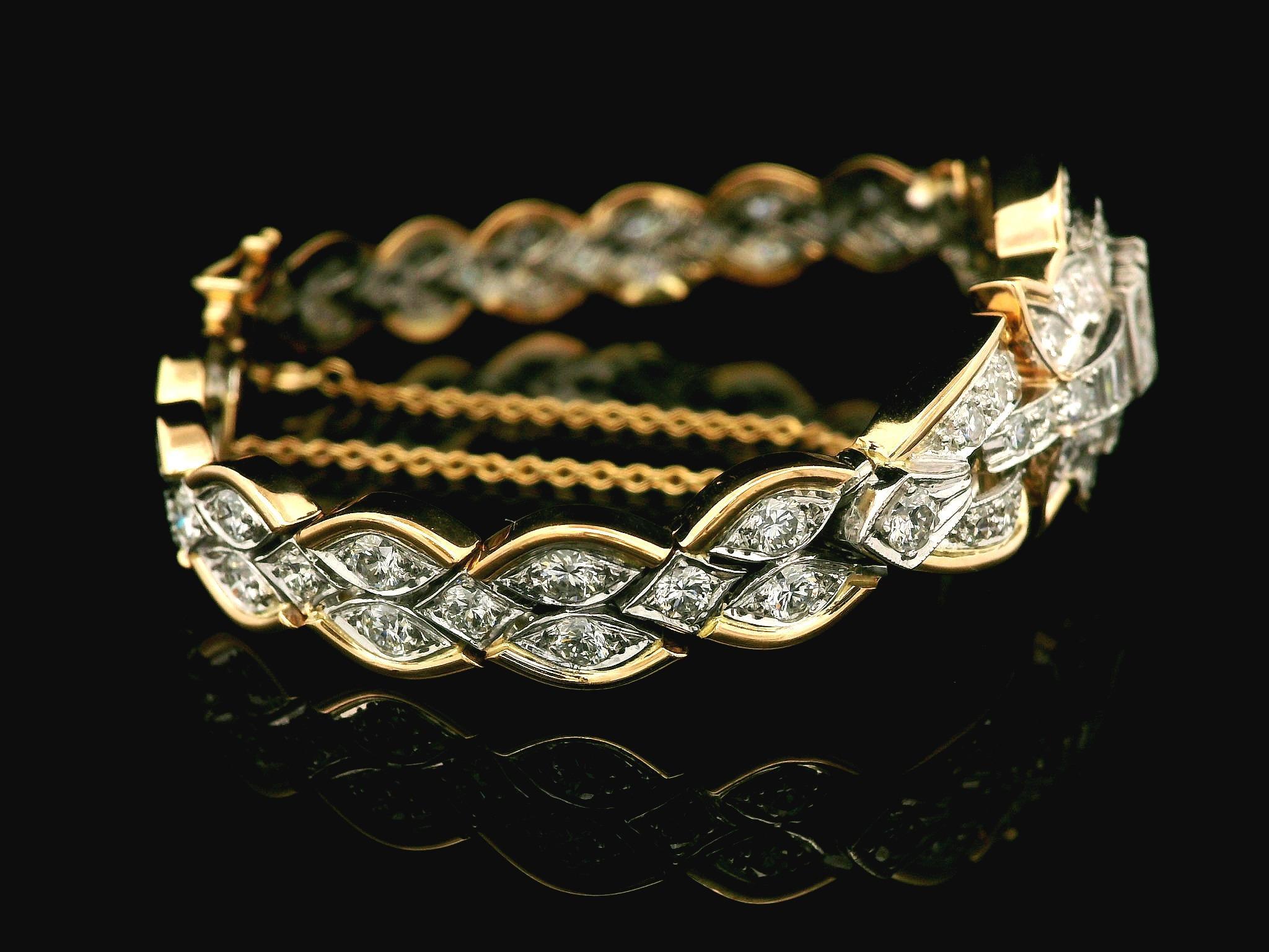 Brilliant Cut Magnificent Vintage 18k Gold Platinum 4ctw Fiery Diamond Covered Belly Bracelet For Sale