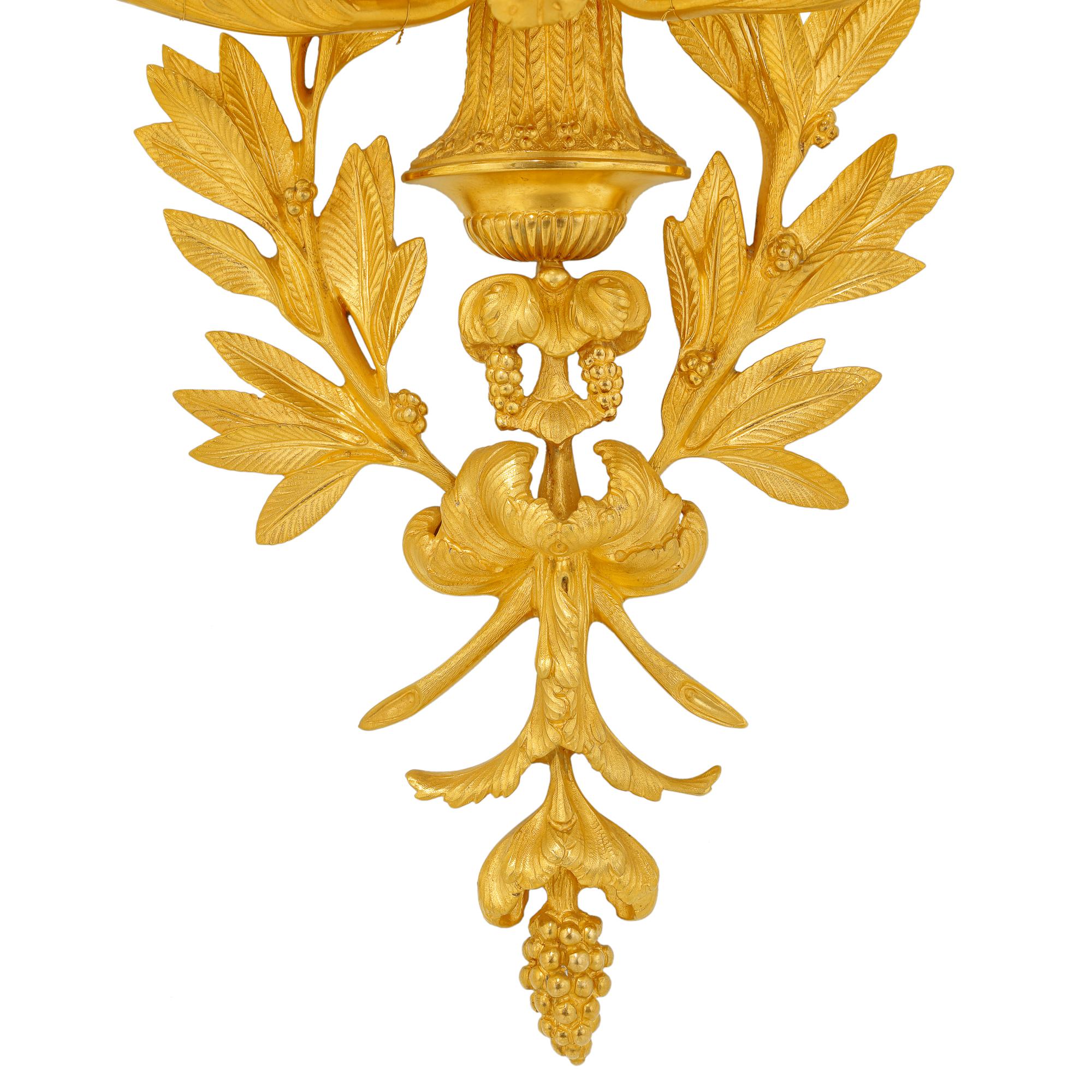Pair Of Wall Lamps In Louis XVI Style Bon état - En vente à Warsaw, PL