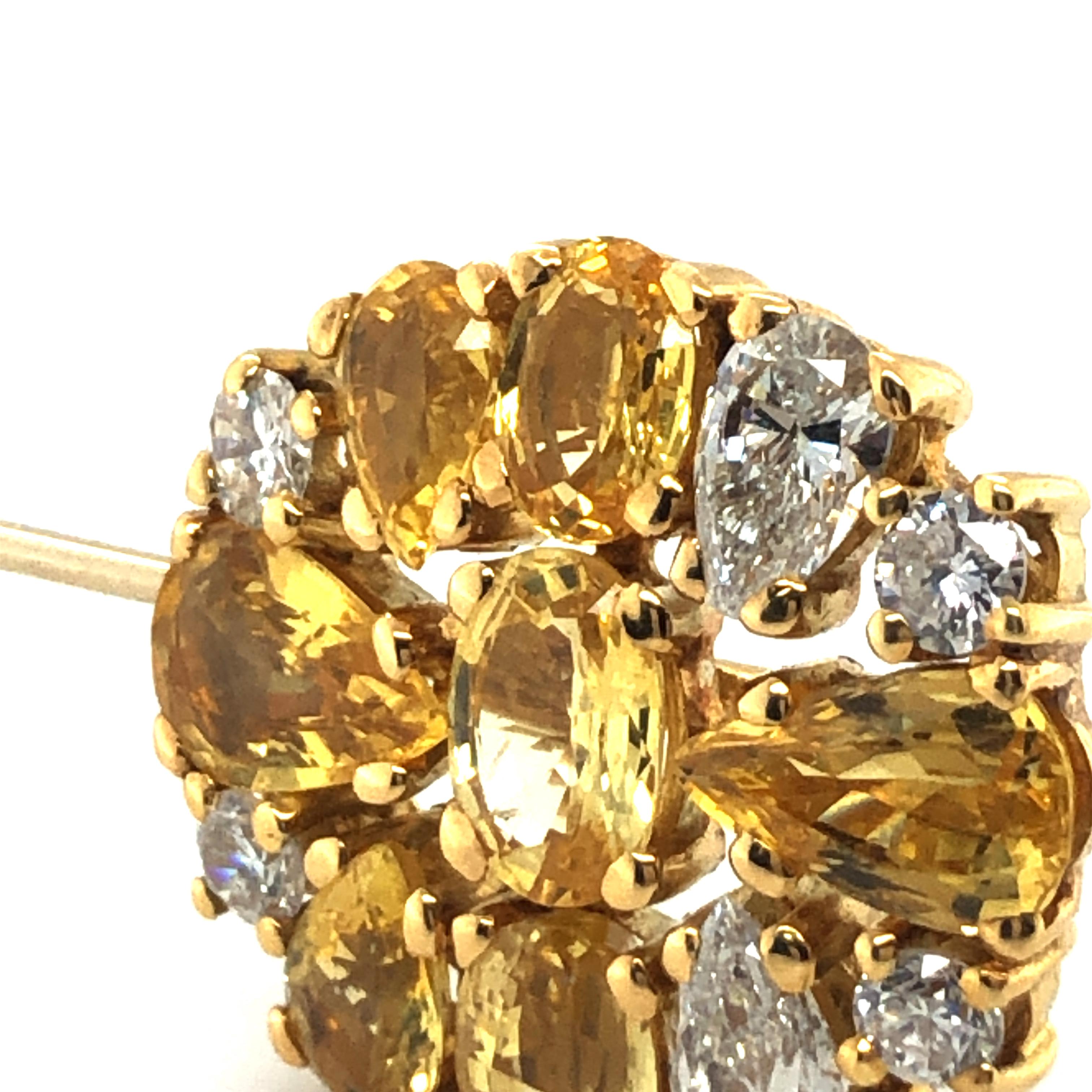Magnificent Yellow Sapphire and Diamond Pin in 18k Yellow Gold For Sale 2