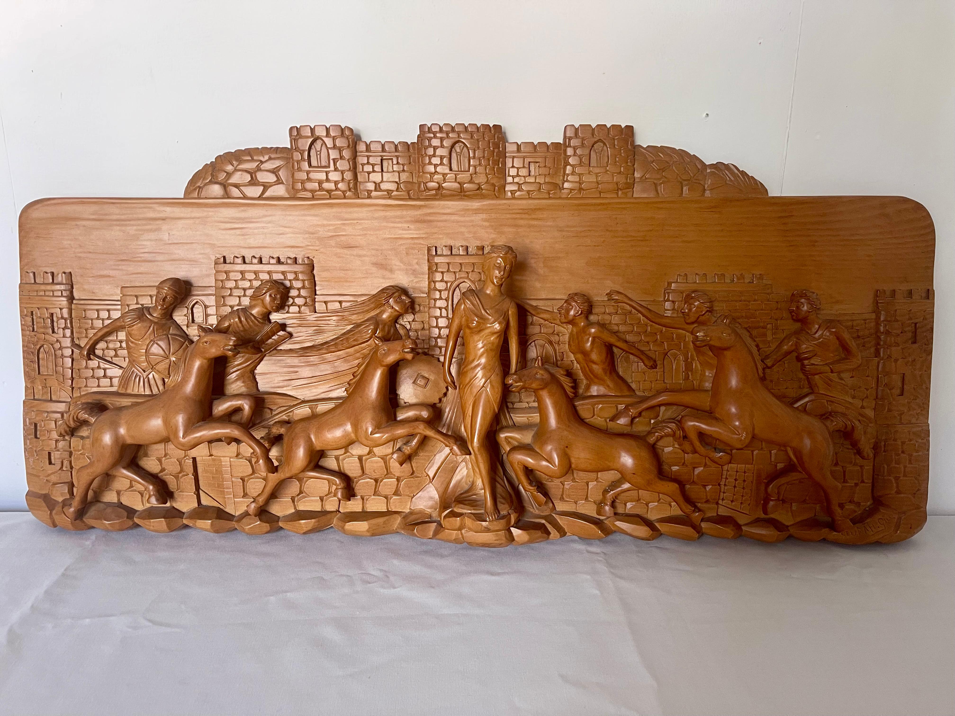 Prächtiges Basrelief aus Massivholz, griechisch-römische mythologische Szene, 20 (Italian) im Angebot