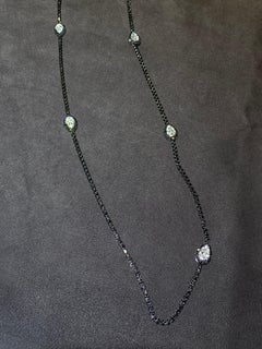 Magnifique Black White Diamond Gold 18K Necklace for Her