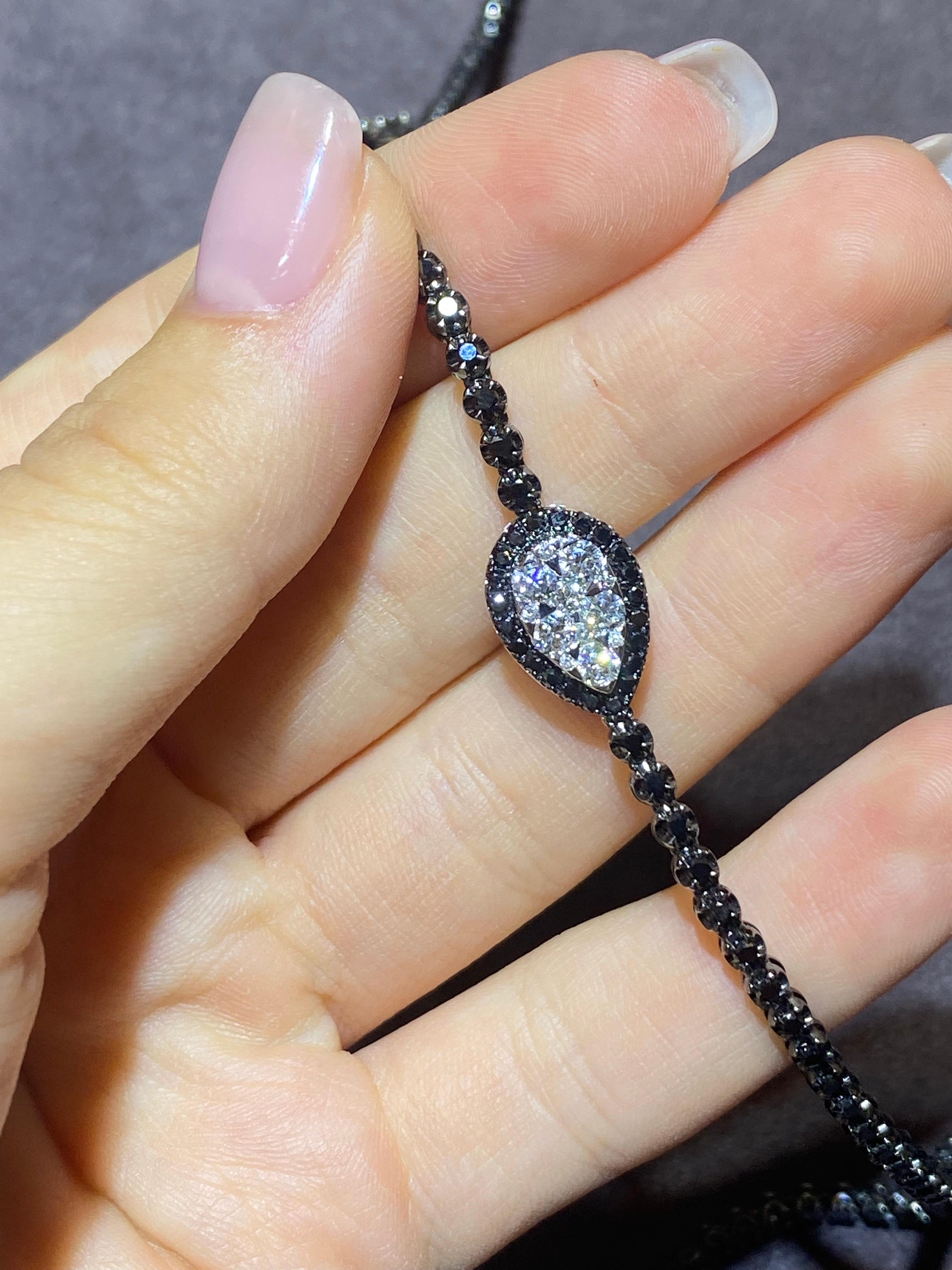 Women's Magnifique Black White Diamond Gold 18K Necklace for Her For Sale