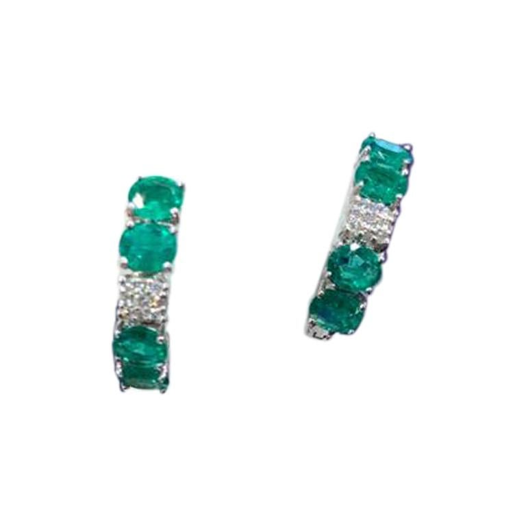Magnifique Deep Emerald Diamond 14 Karat Earrings For Sale