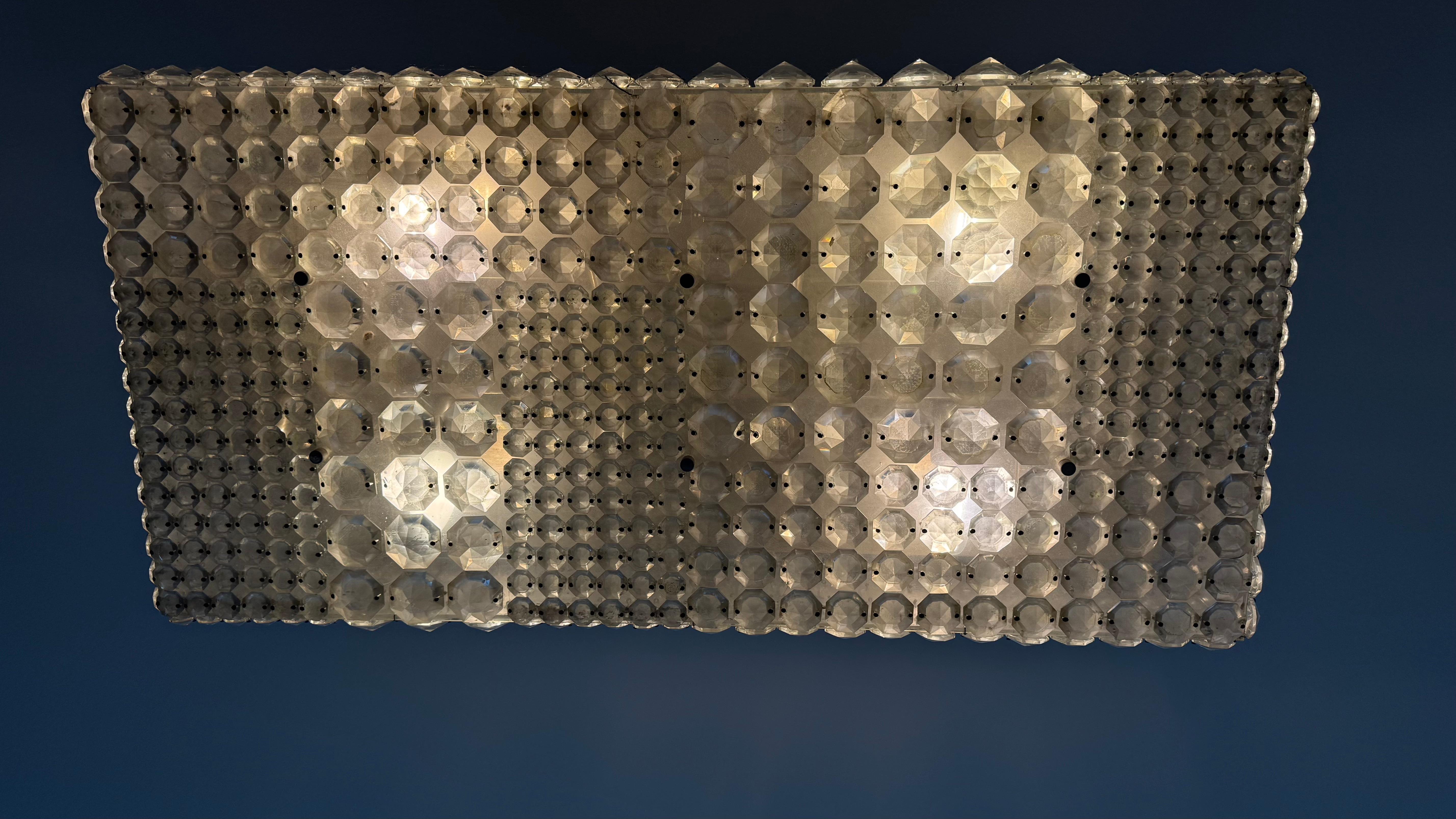 Magnifique Rare Large Rectangular Crystal Chandelier by Bakalowits in vendita 7