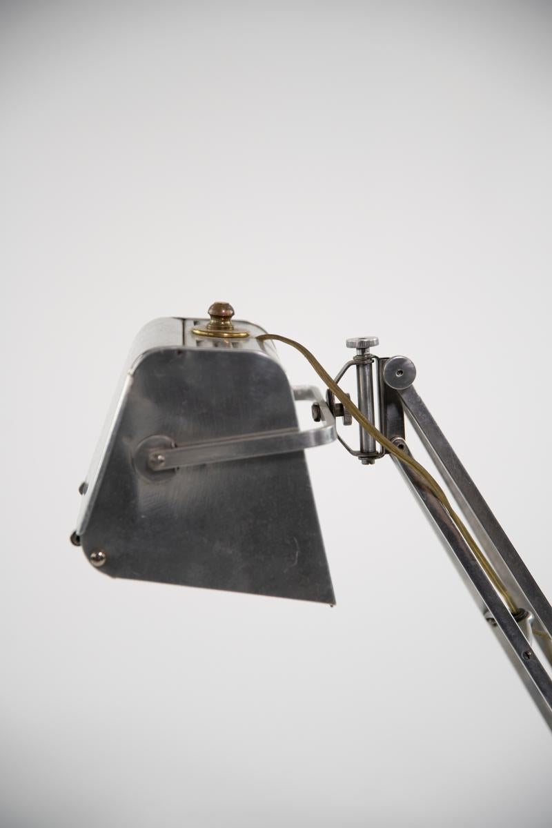Magnifying Desk Lamp In Good Condition For Sale In New York, NY