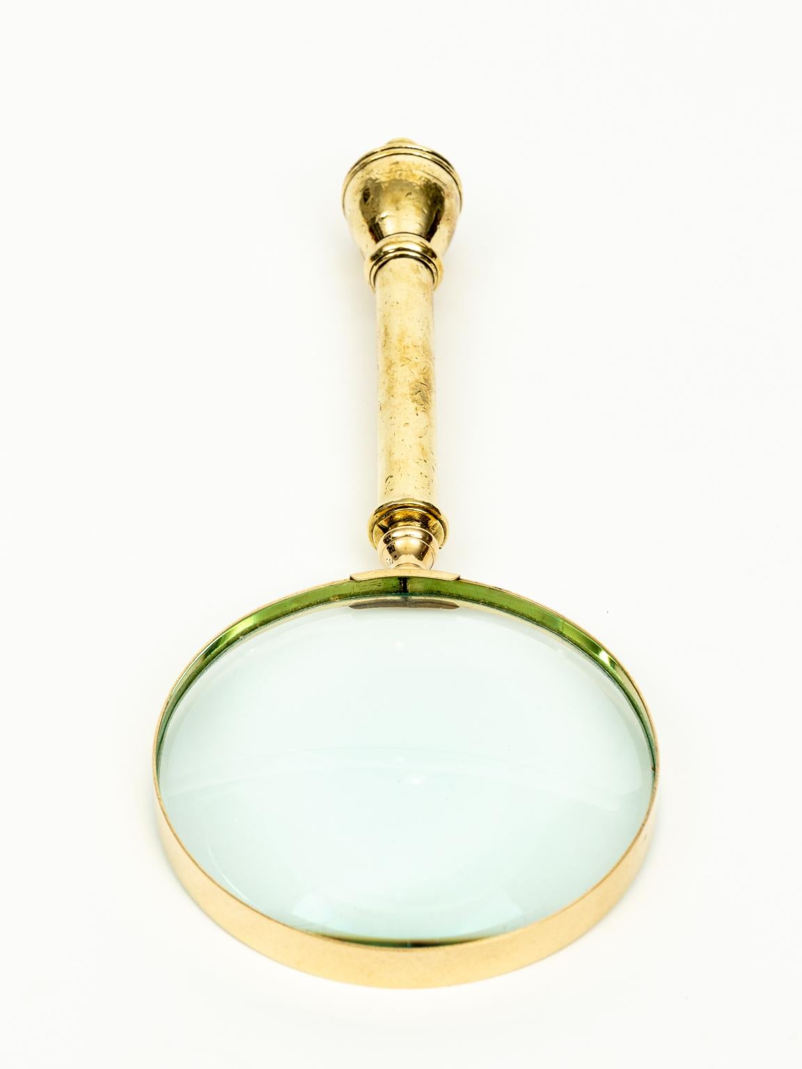 Magnifying Glass Brass Victorian In Good Condition In Stamford, CT