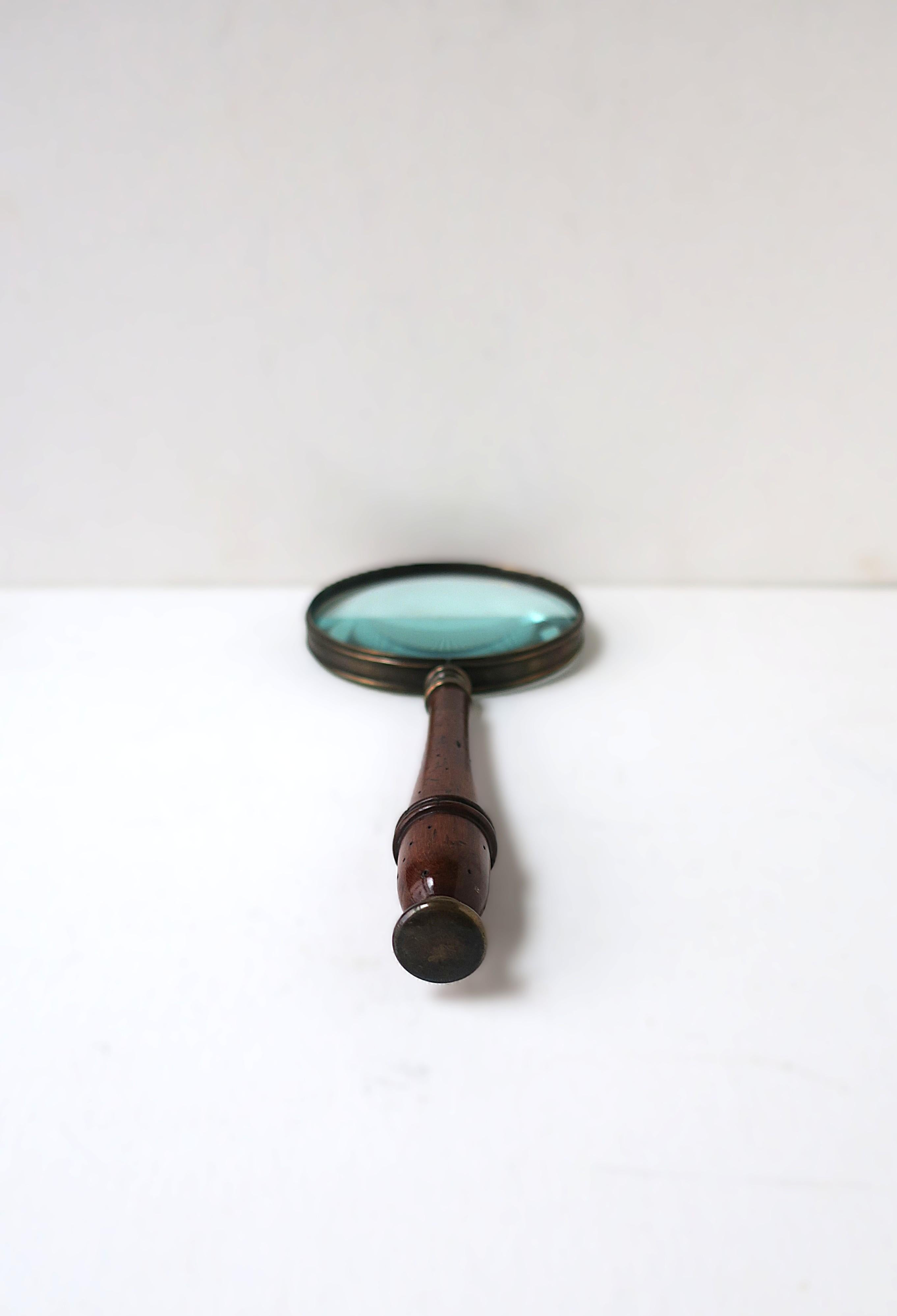 Vergrößerungsglas im Angebot 2