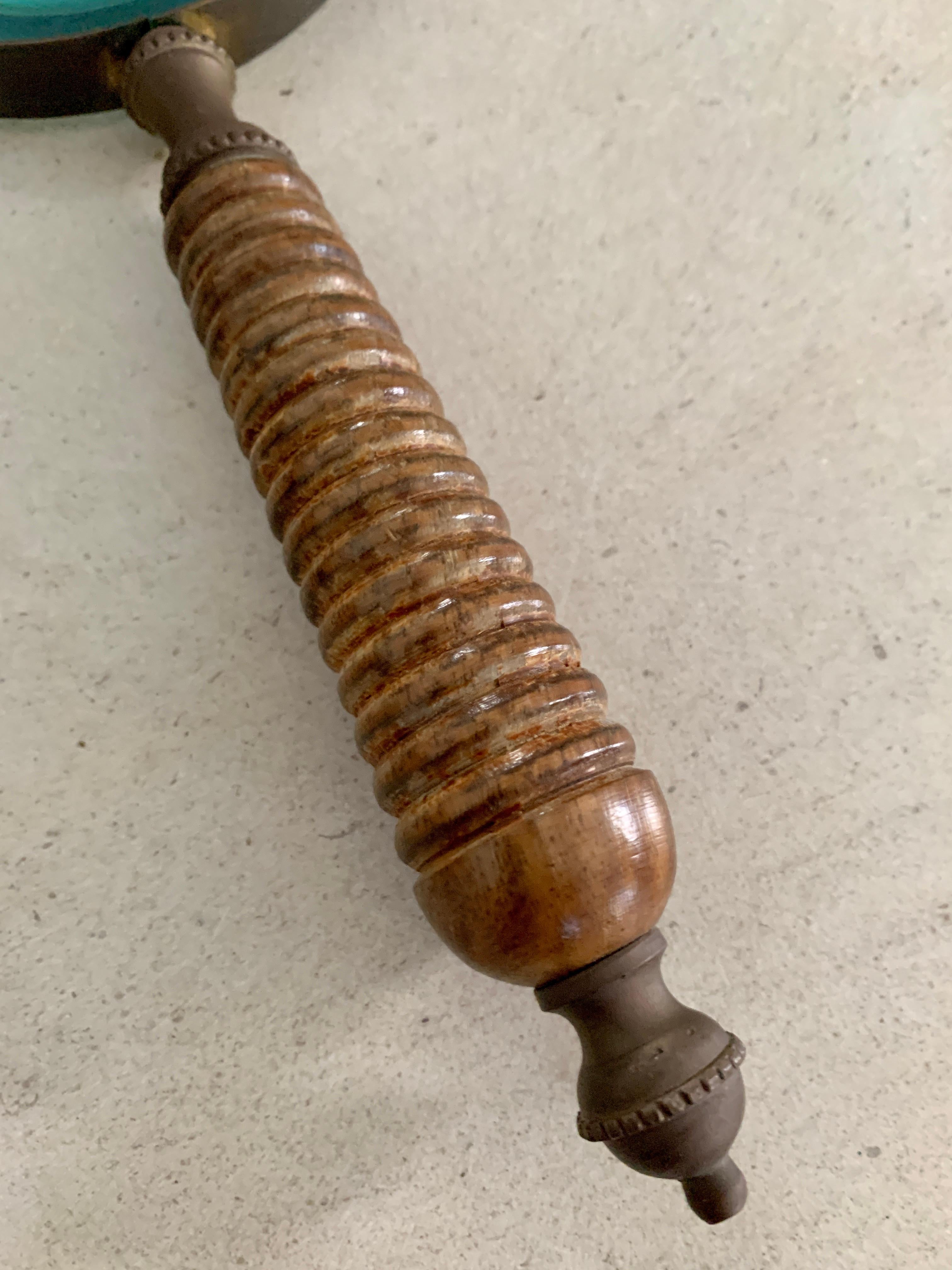 Magnifying Glass with Carved Burl Wood and Brass Finial Handle In Good Condition In Los Angeles, CA