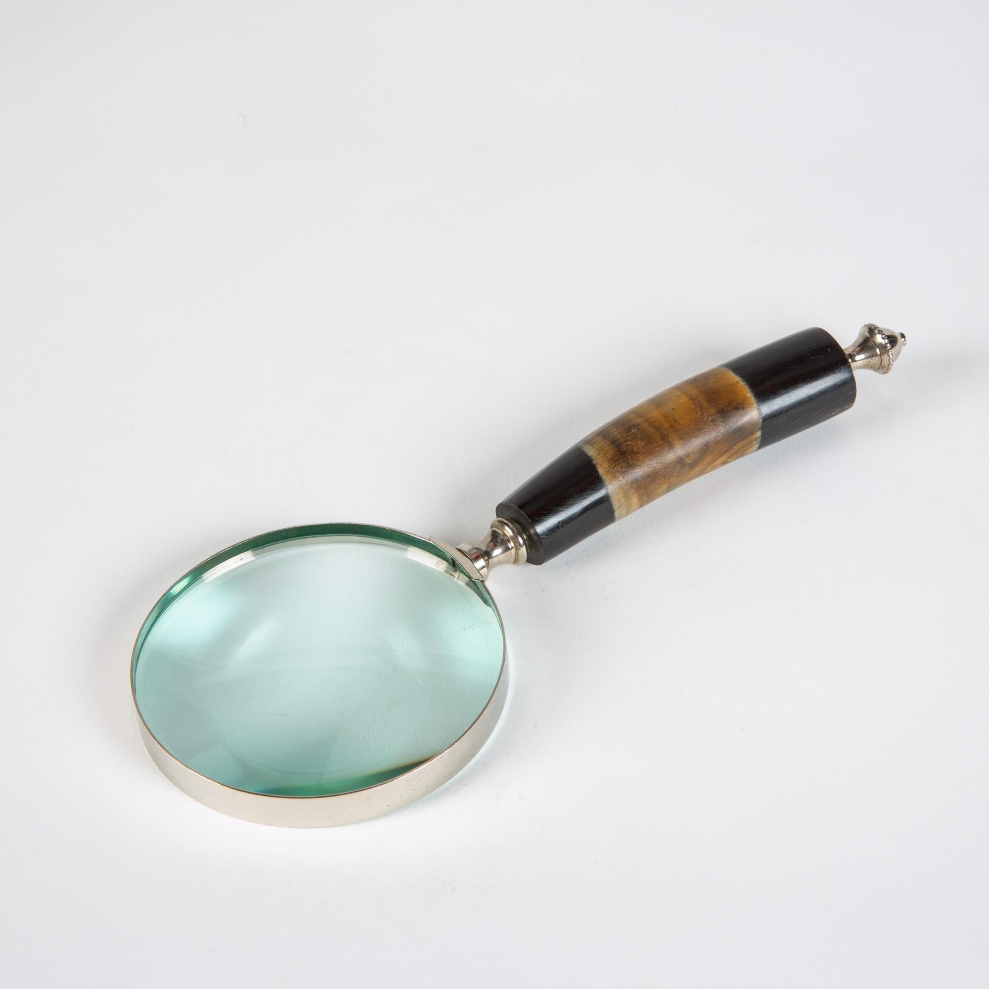 Magnifying Glass with Polished Horn Handle In Good Condition In Los Angeles, CA