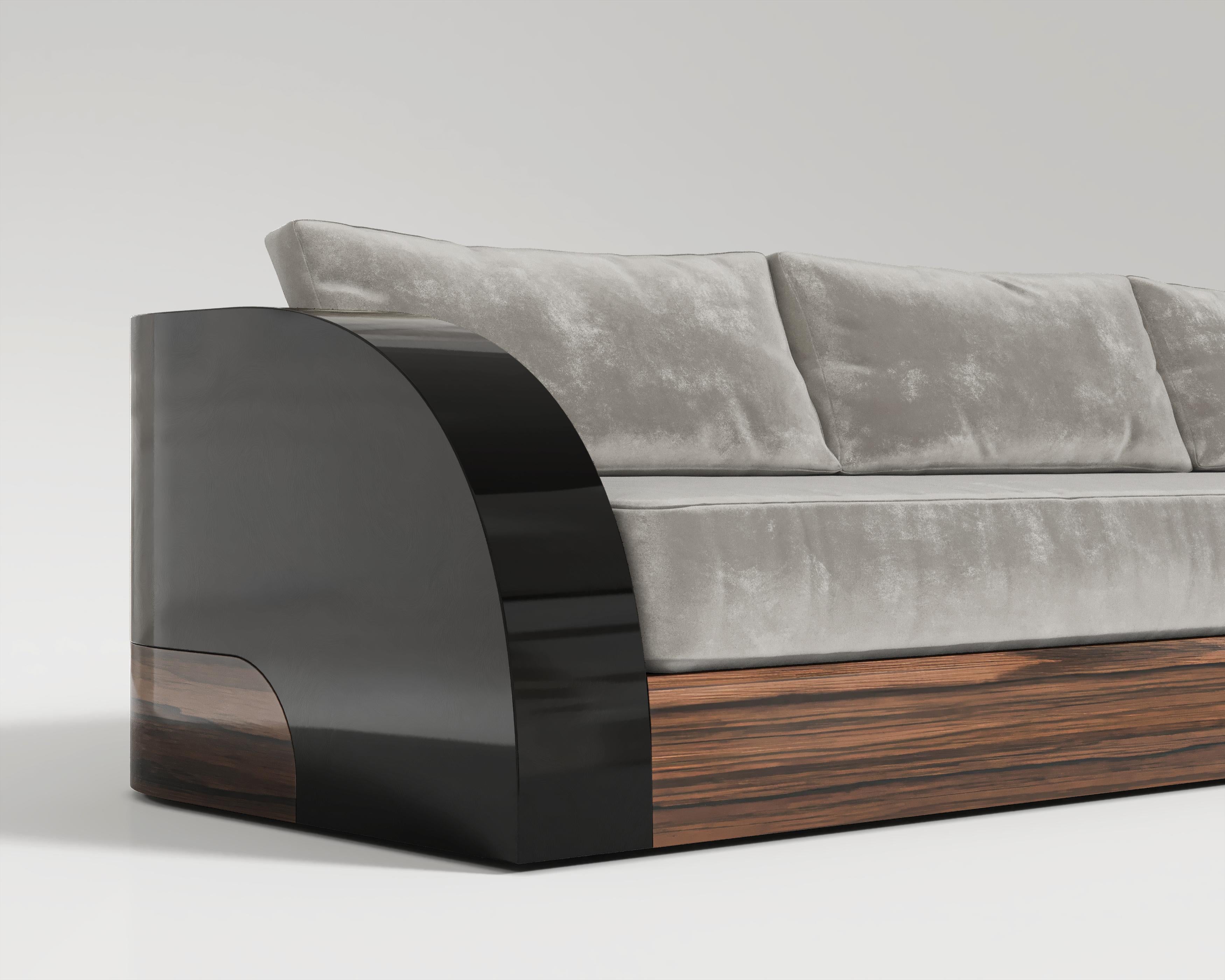 Magno Sofa in Walnut and Black Lacquer by Palena Furniture In New Condition For Sale In Istanbul, TR