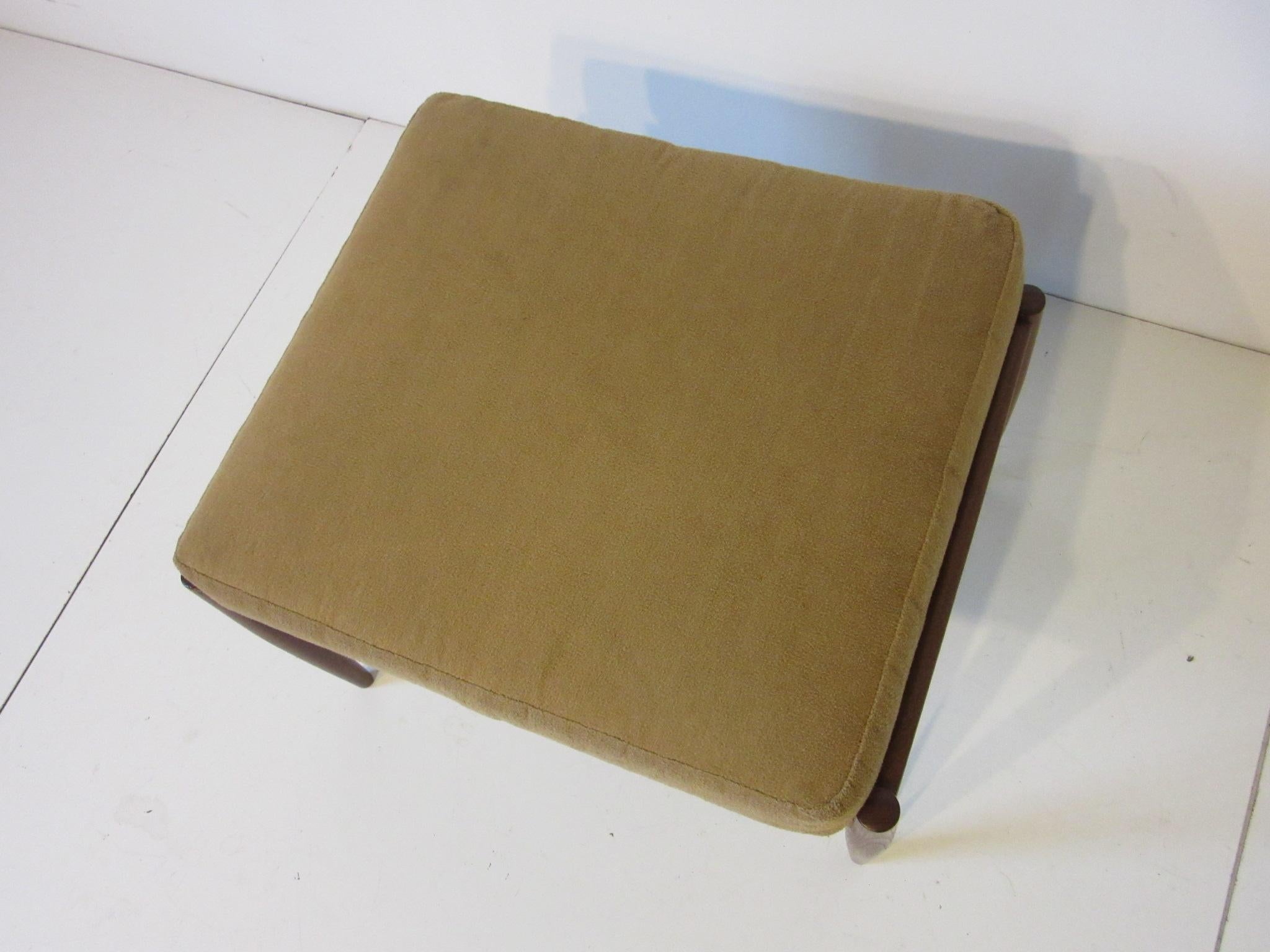 Danish Magnus Olesen Footstool / Ottoman by Durup, Denmark