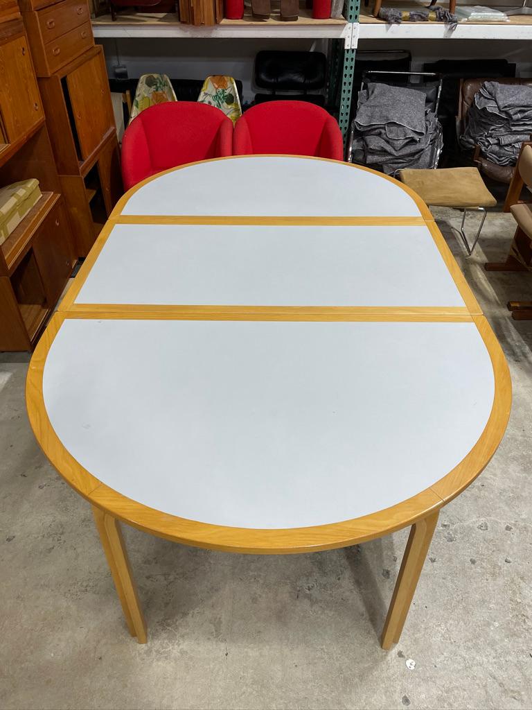 Mid-Century Modern Magnus Olesen Mid Century Dining Table Expandable 70s For Sale
