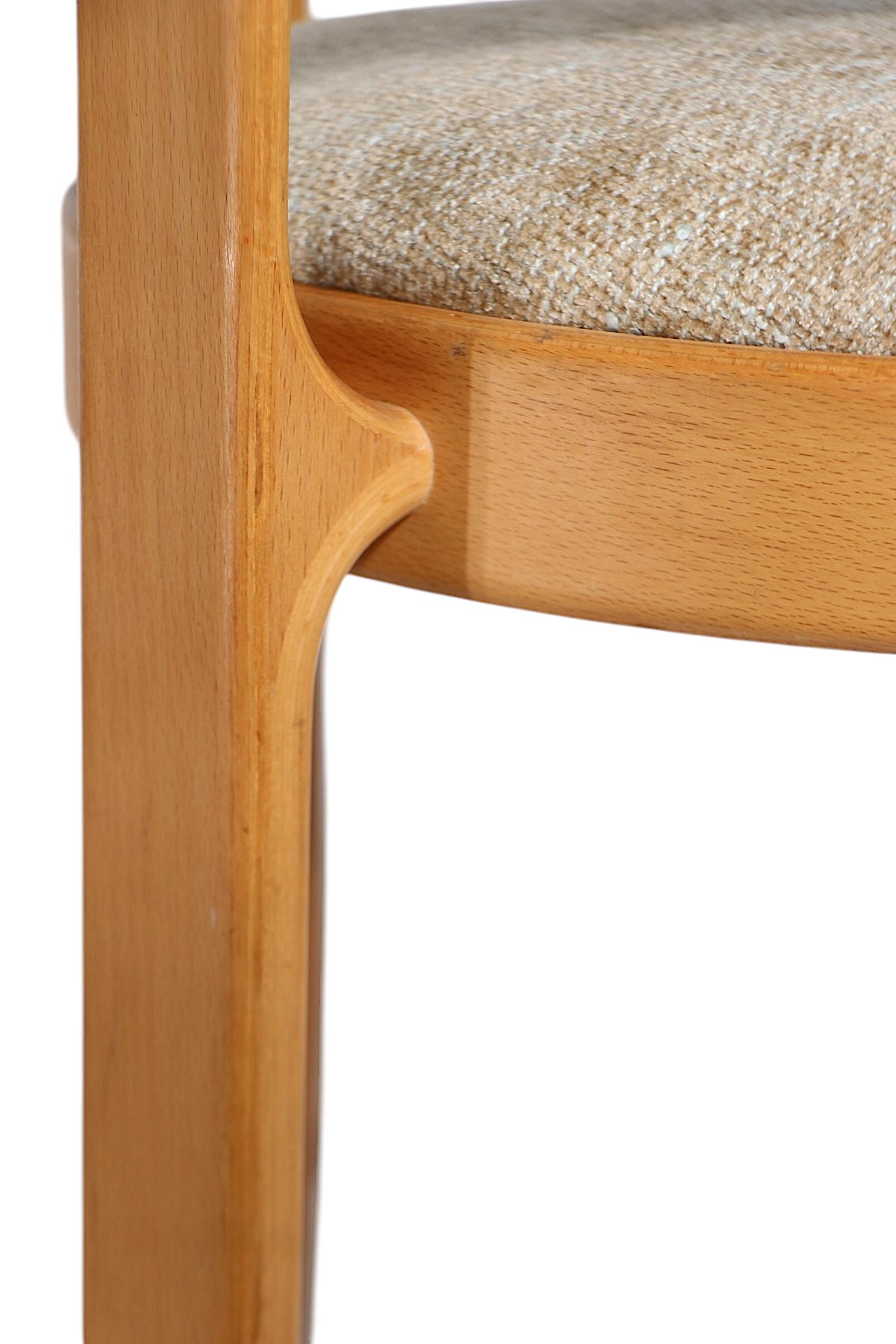 Magnus Olsen Series 8000 Dining Chair by Thygesen &Sorensen Made in Denmark en vente 6