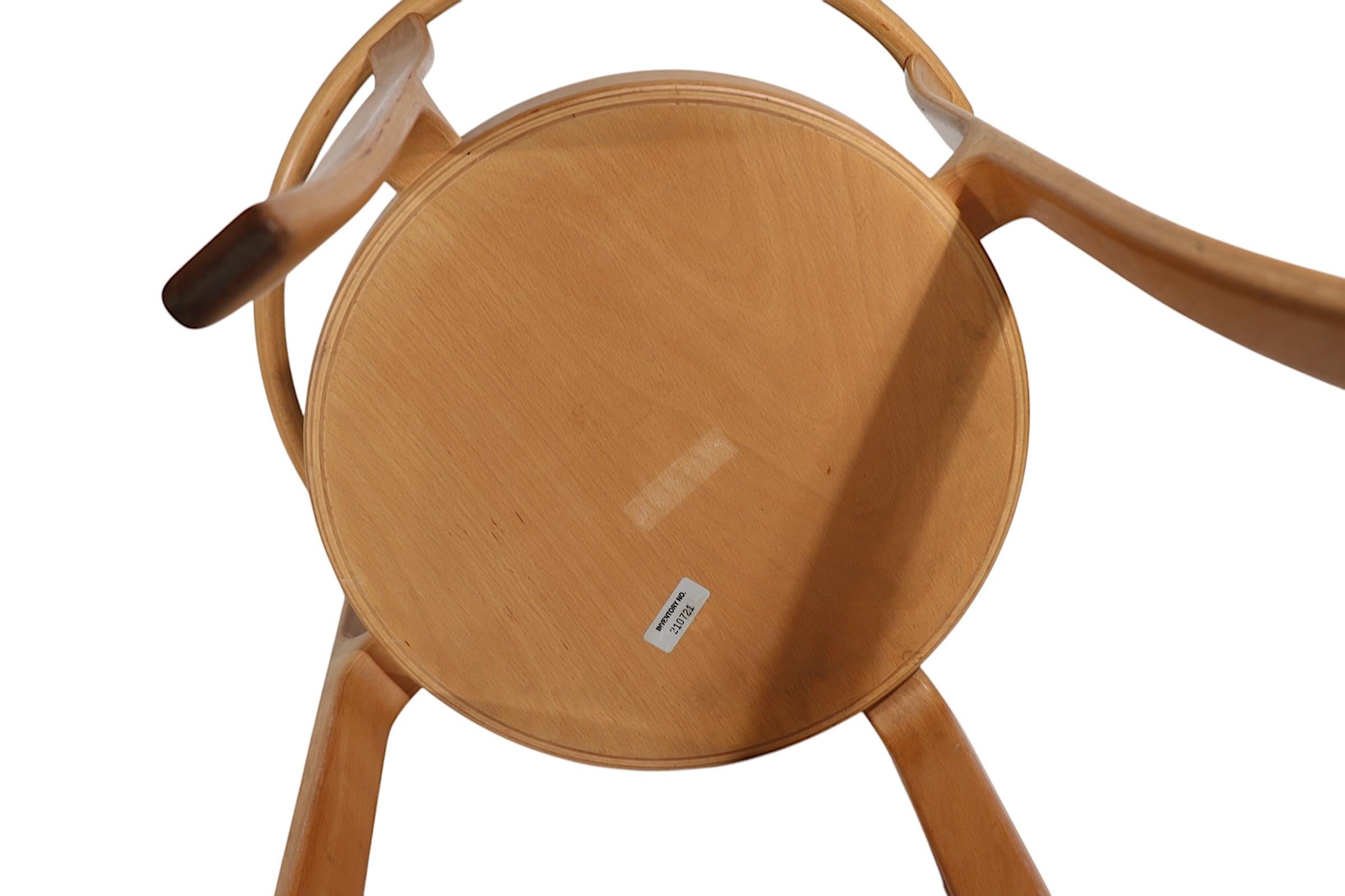 Danois Magnus Olsen Series 8000 Dining Chair by Thygesen &Sorensen Made in Denmark en vente