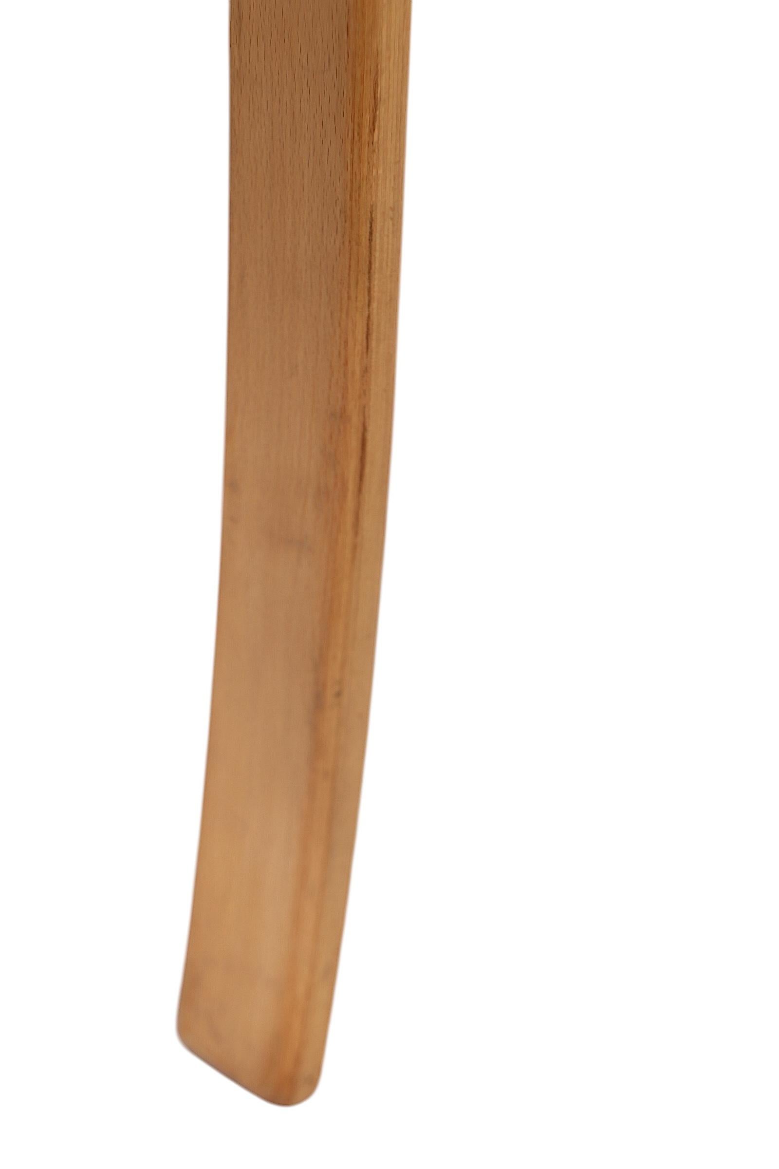 20ième siècle Magnus Olsen Series 8000 Dining Chair by Thygesen &Sorensen Made in Denmark en vente