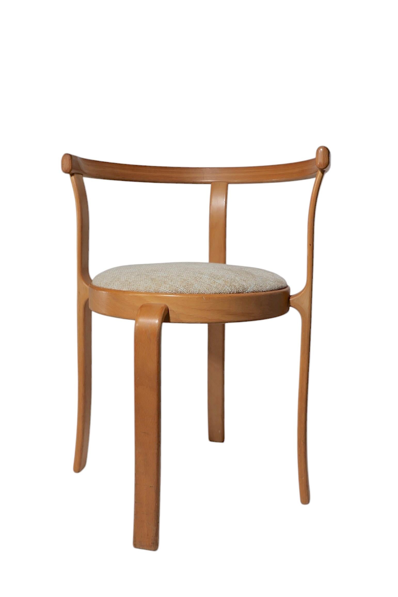 Magnus Olsen Series 8000 Dining Chair by Thygesen &Sorensen Made in Denmark en vente 1