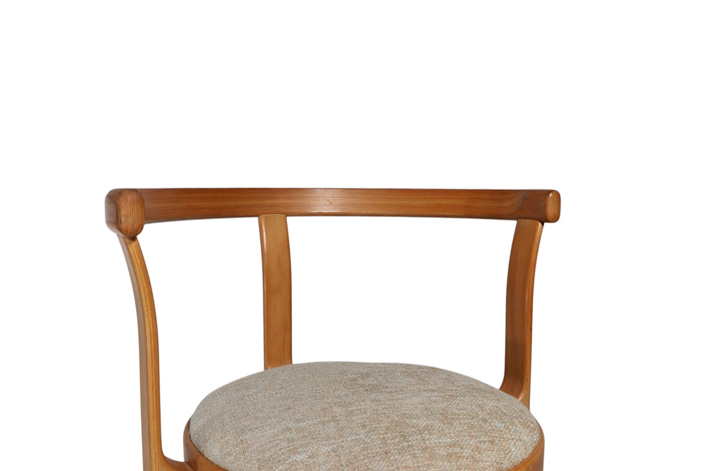 Magnus Olsen Series 8000 Dining Chair by Thygesen &Sorensen Made in Denmark en vente 2