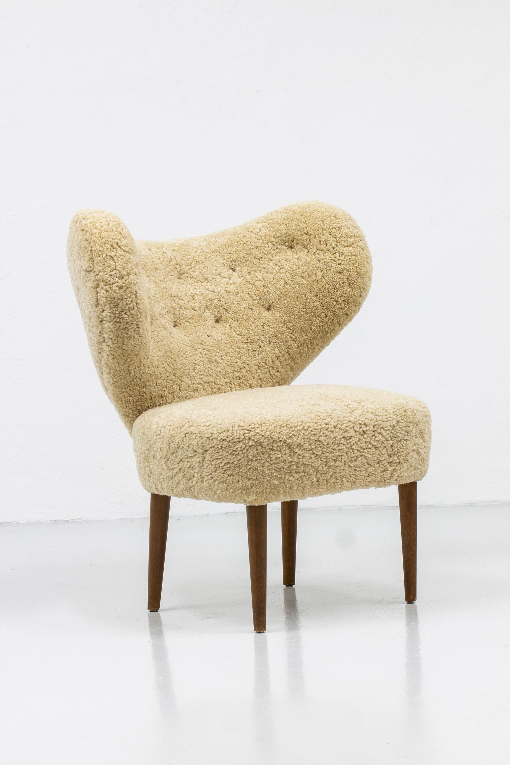 Danish Magnus Stephensen 'Attributed' Lounge Chair Beige Sheepskin Beech Denmark, 1950s For Sale