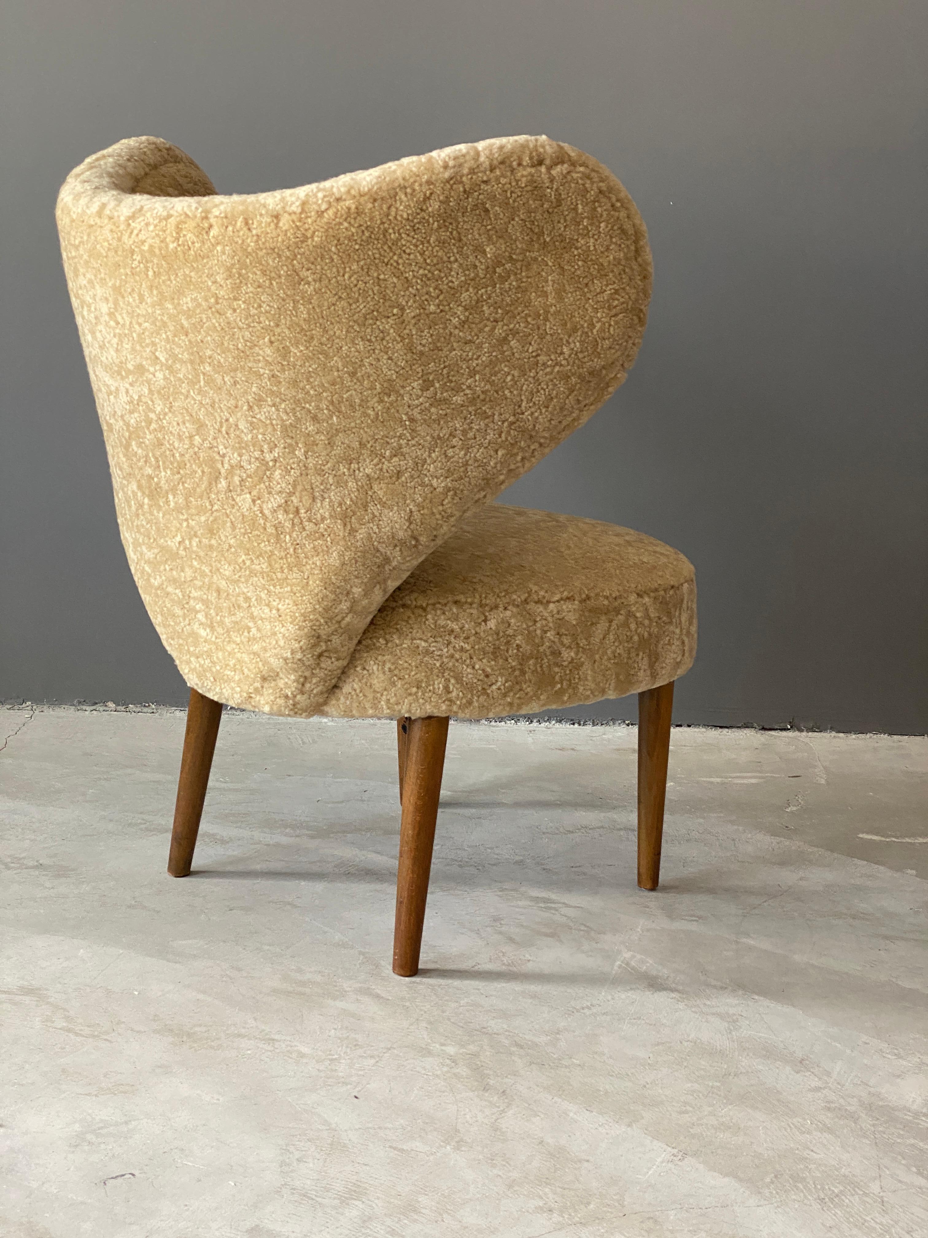 European Magnus Stephensen 'Attributed' Lounge Chair Beige Sheepskin Beech Denmark C 1949