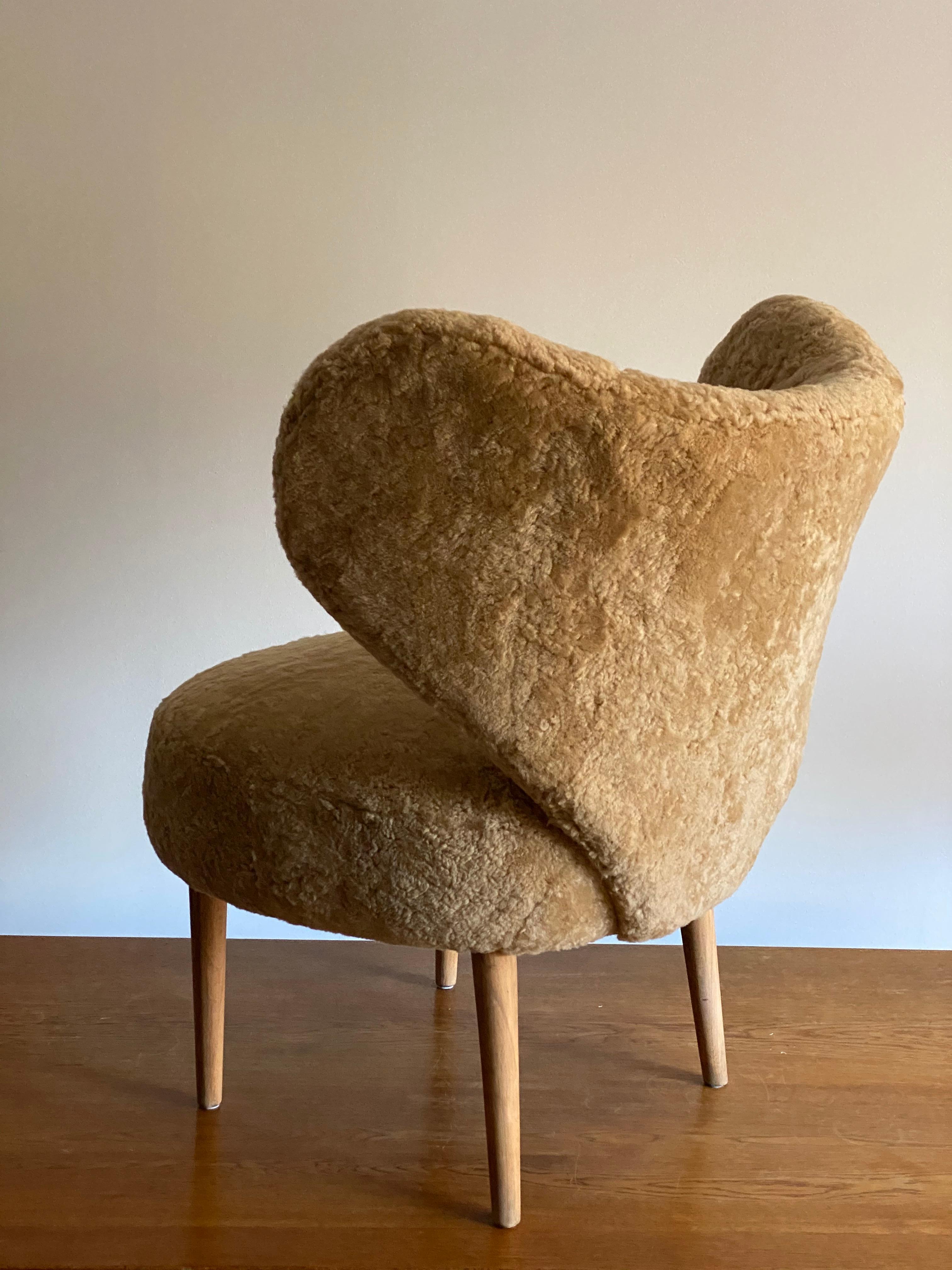 Mid-20th Century Magnus Stephensen 'Attributed' Lounge Chair Beige Sheepskin Beech, Denmark