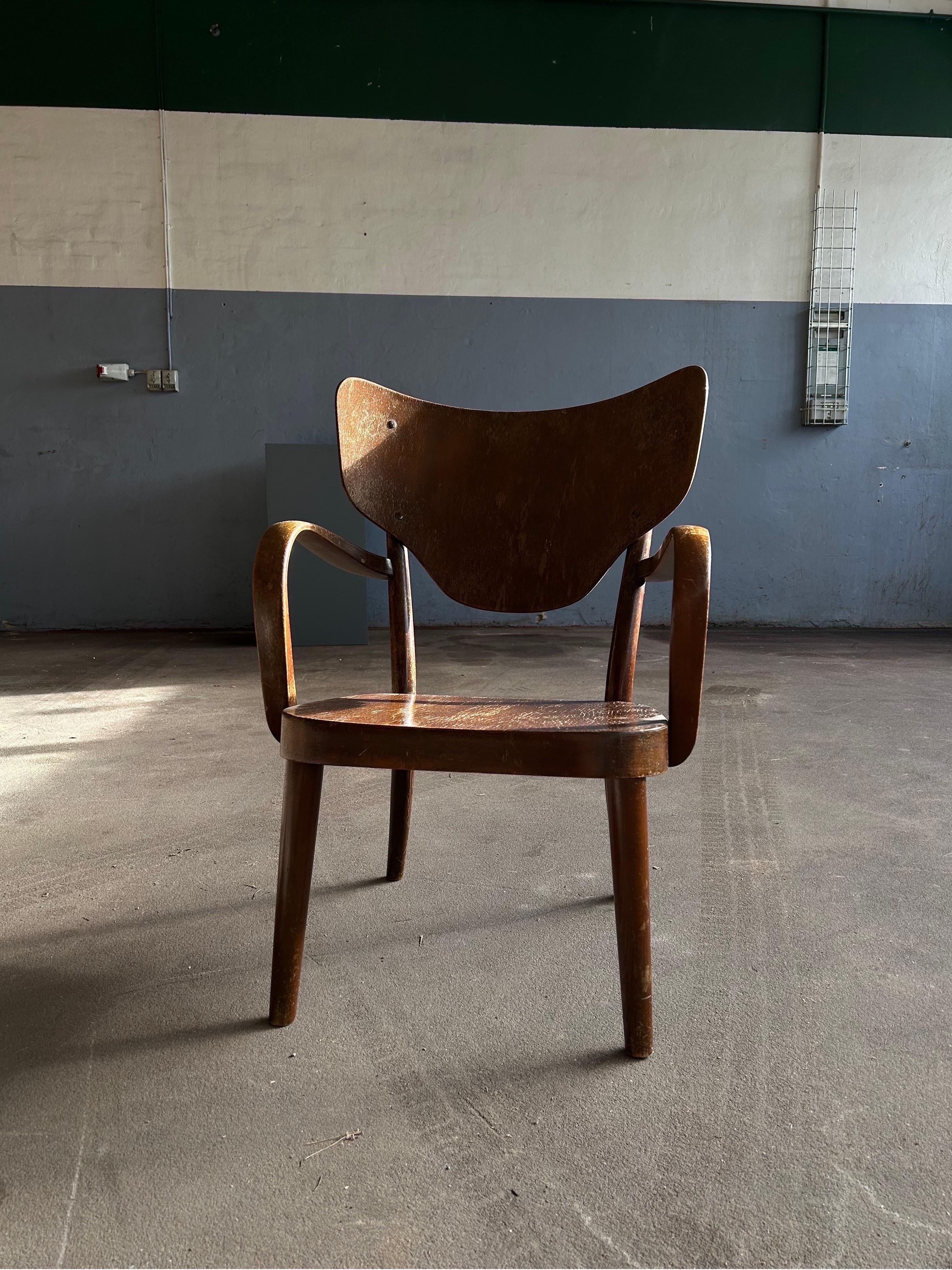 Scandinavian Modern Magnus Stephensen Lounge Chair in Dark Stained Beechwood by Fritz Hansen For Sale