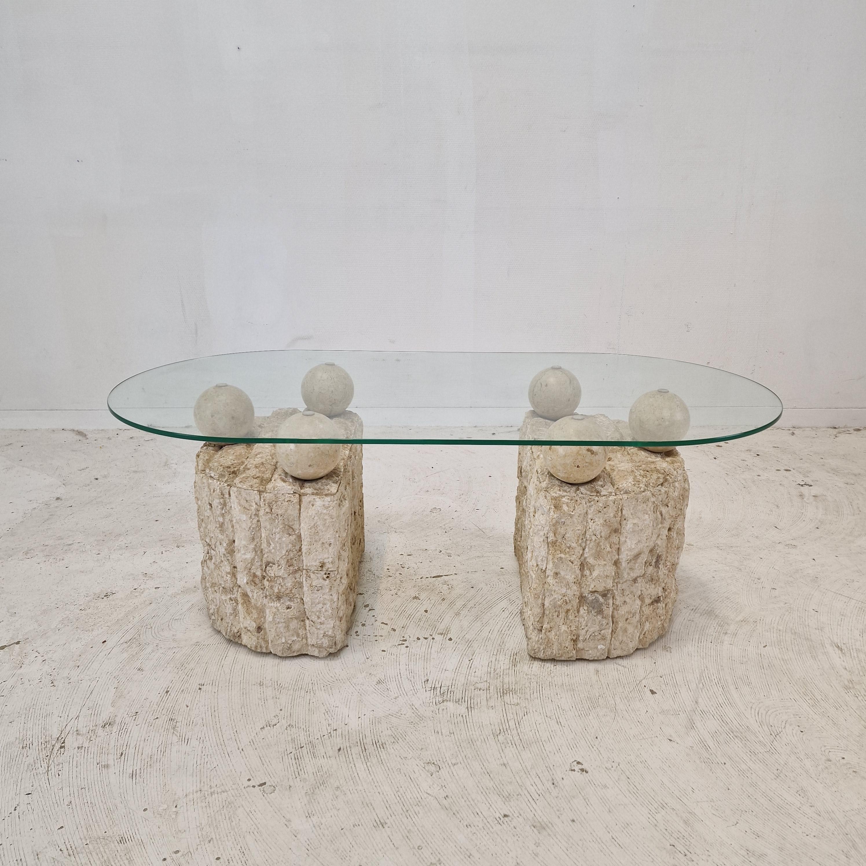 Magnussen Ponte Mactan Stone Coffee or Fossil Stone Table, 1980s In Good Condition For Sale In Oud Beijerland, NL