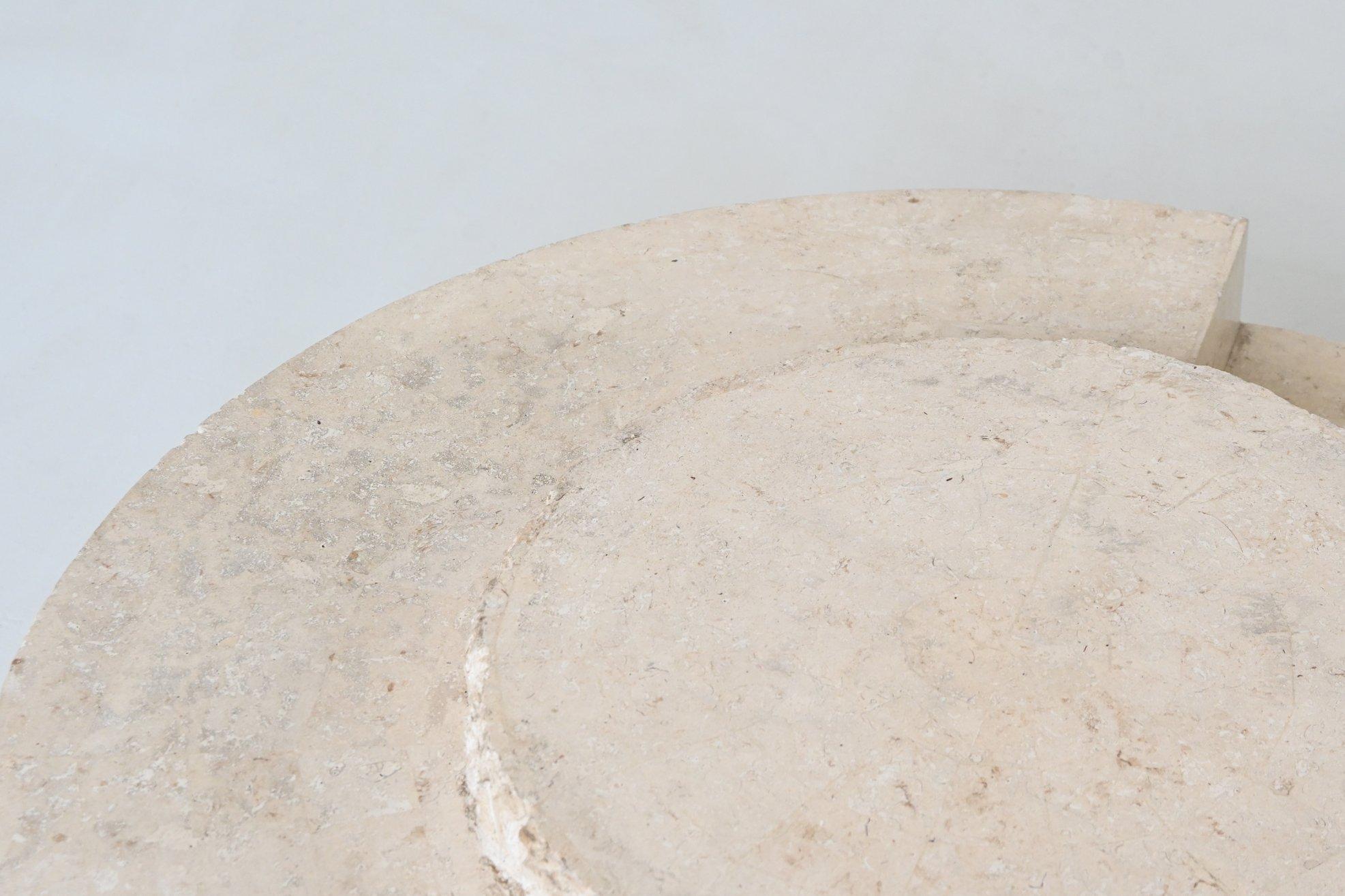 Magnussen Ponte sculptural Mactan stone coffee table Belgium 1970 In Good Condition For Sale In Etten-Leur, NL