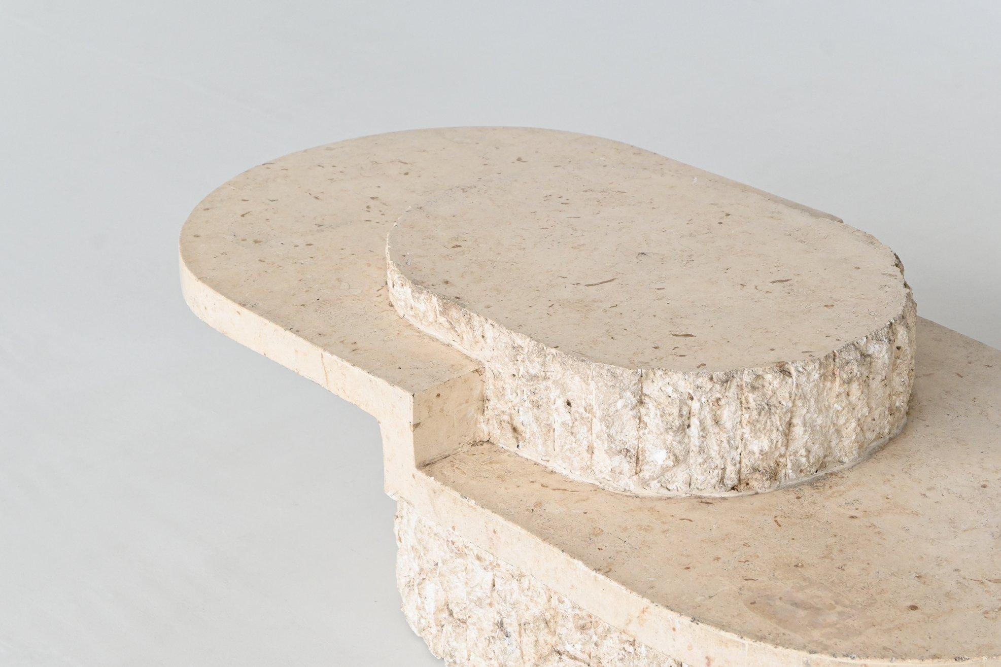 Late 20th Century Magnussen Ponte sculptural Mactan stone oval coffee table Italy 1970