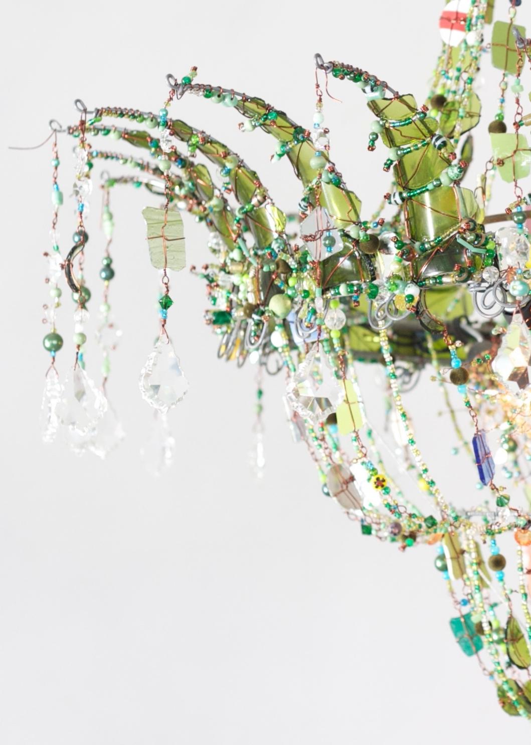 Magpie Green Regency Chandelier In New Condition For Sale In Jersey City, NJ