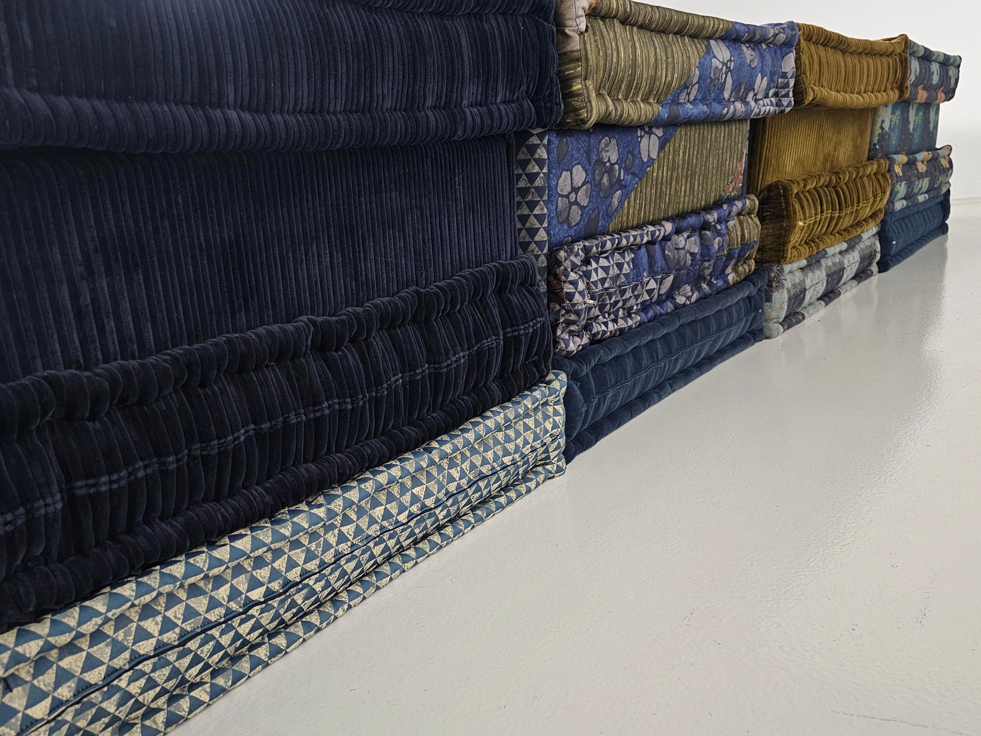 Mah Jong 10 piece sectional sofa in Kenzo Takada fabric, Roche Bobois, France 2