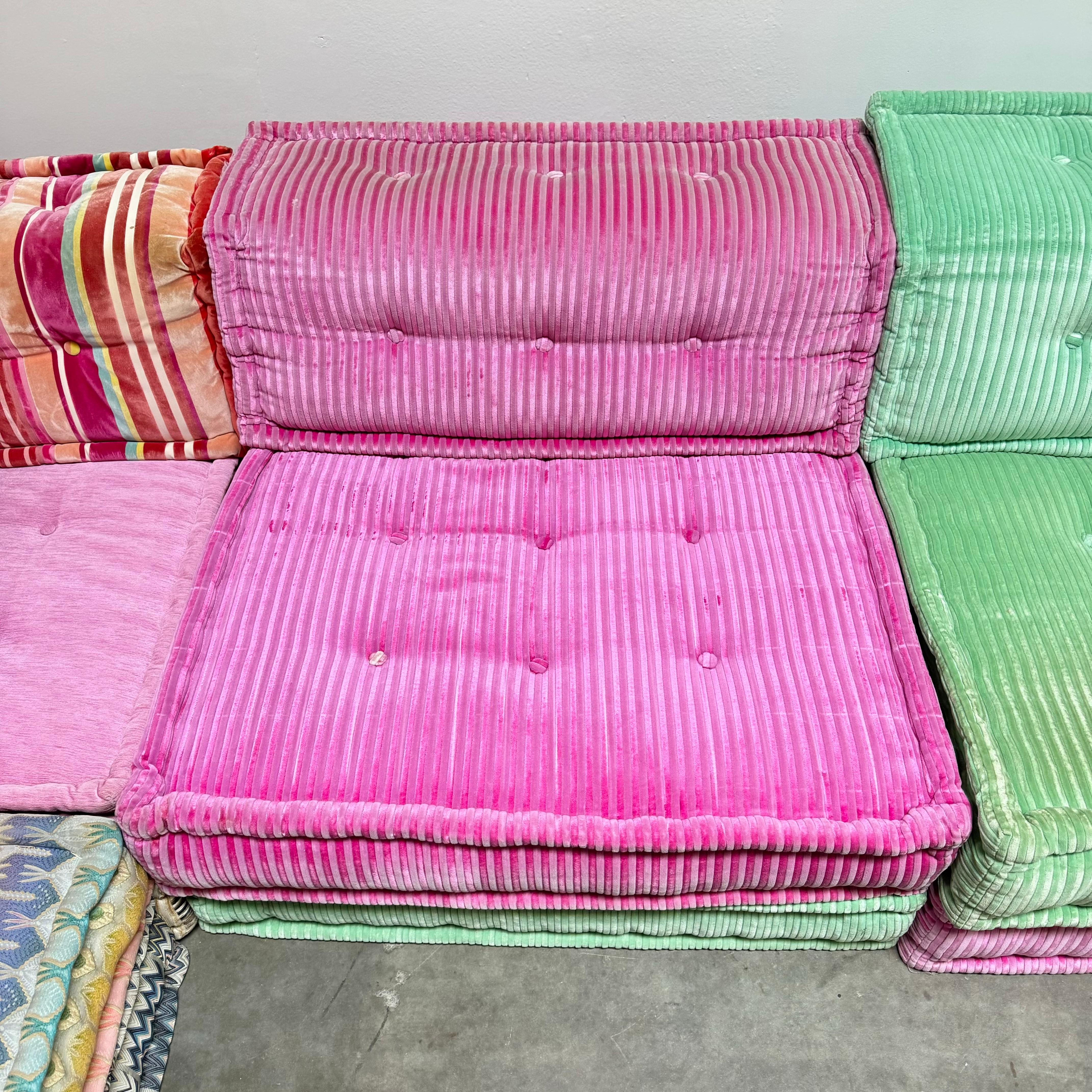 Mah Jong 15-Piece Sofa by Hans Hopfer for Roche Bobois, France circa 2000 2