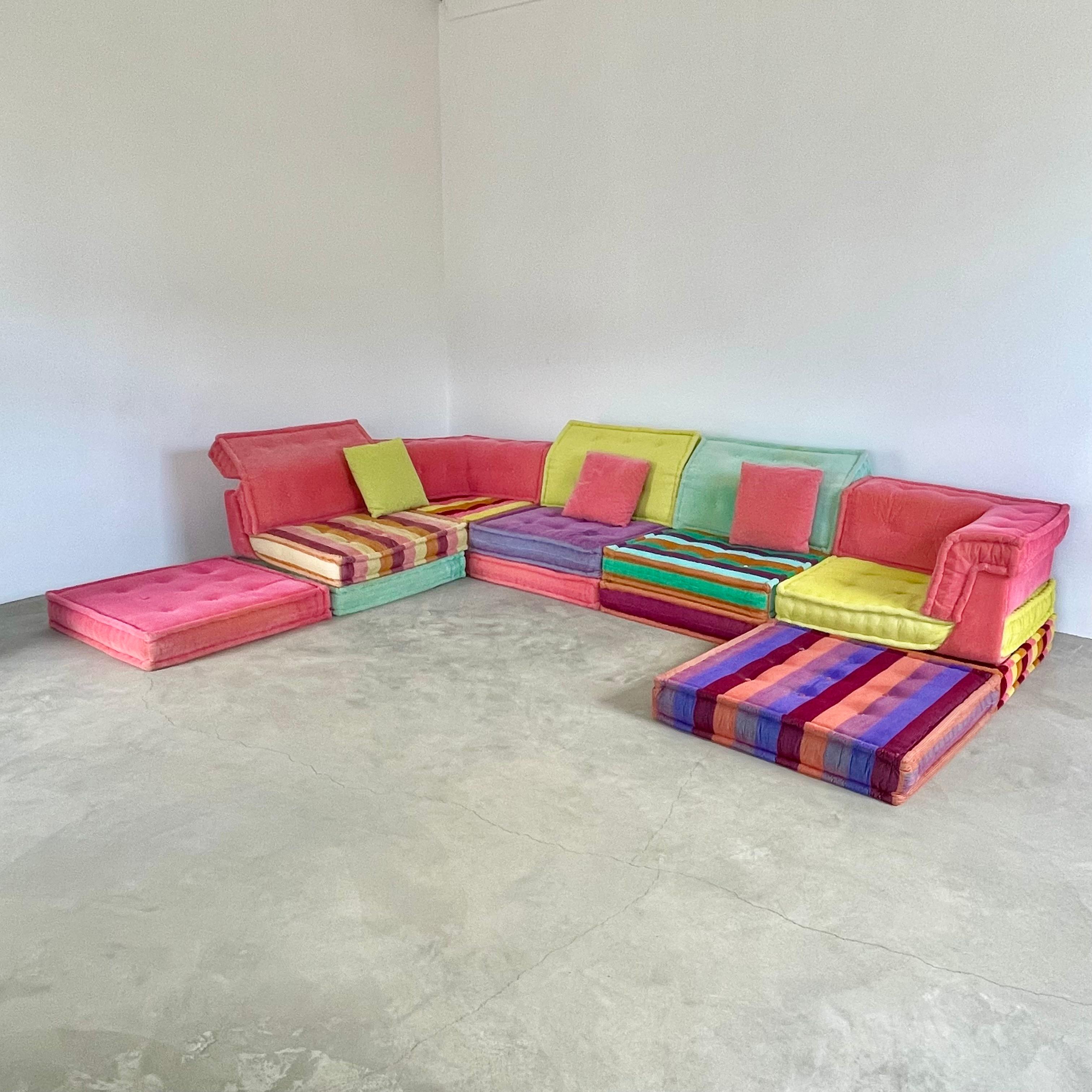 Late 20th Century Mah Jong 21 Piece Sofa for Roche Bobois by Hans Hopfer, 1970s Italy For Sale