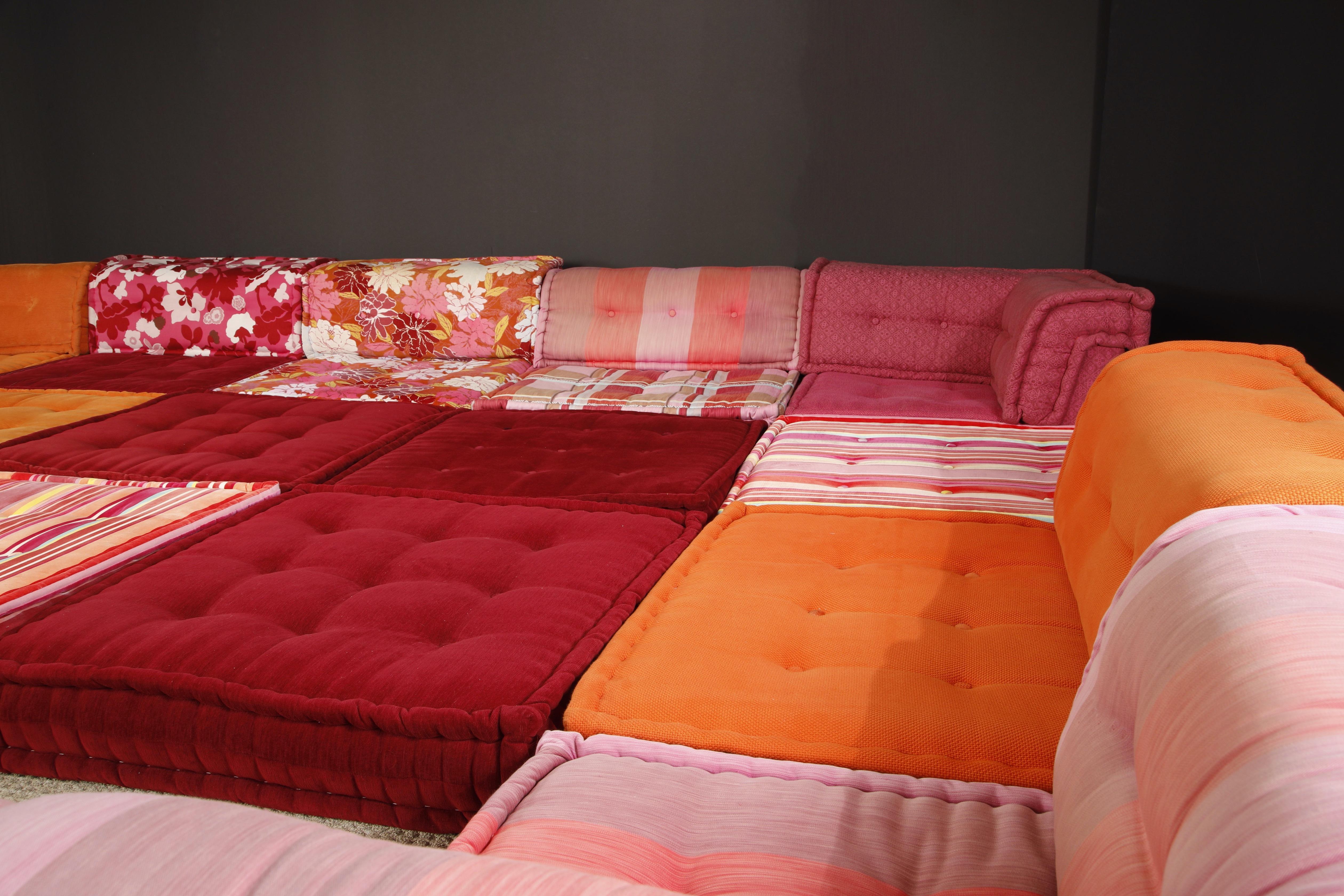 'Mah Jong' 26-Piece Living Room Set by Missoni for Roche Bobois France, Signed  6