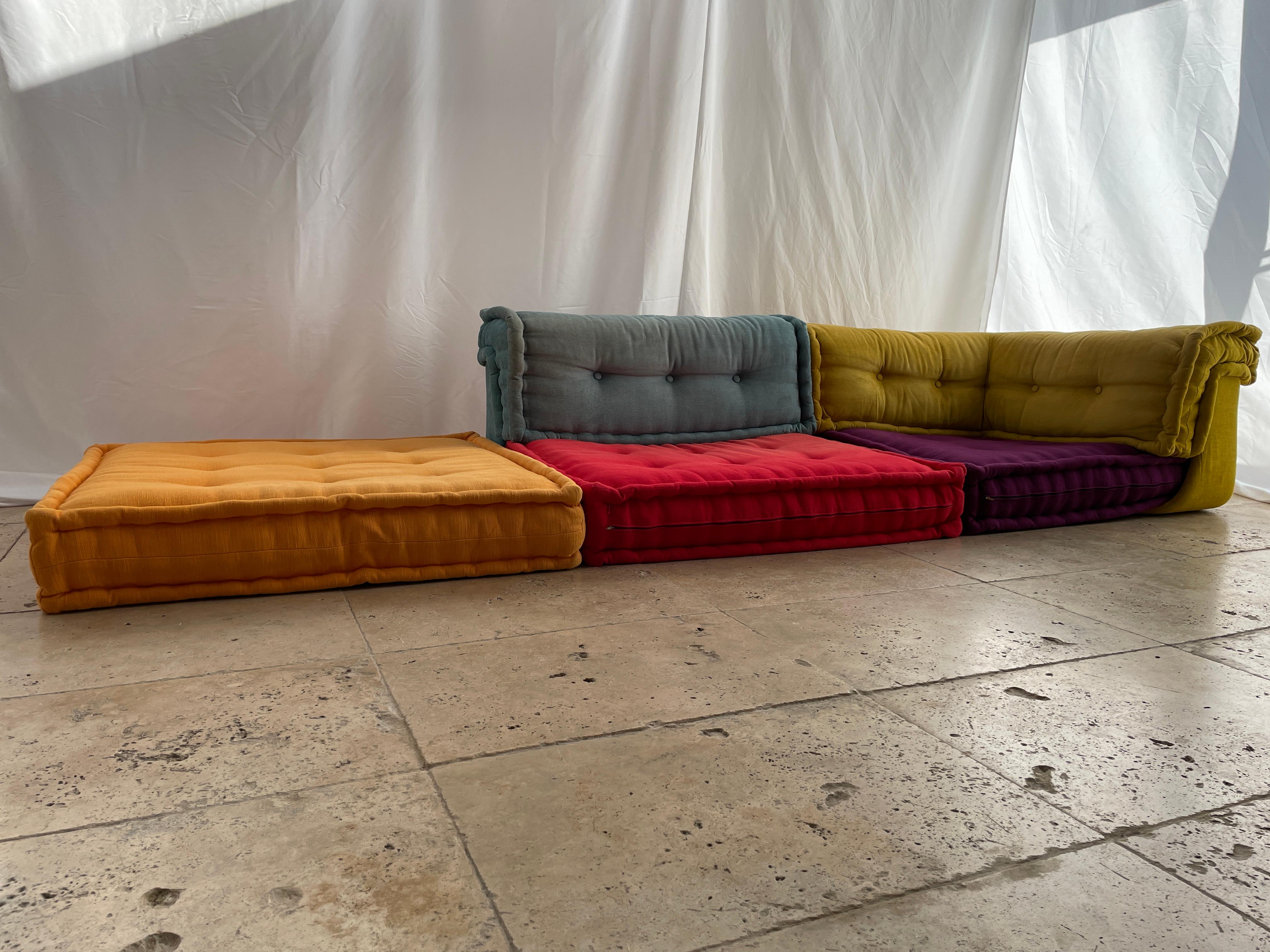Contemporary Mah-Jong 5 Piece Living Room Set by Roche Bobois, France